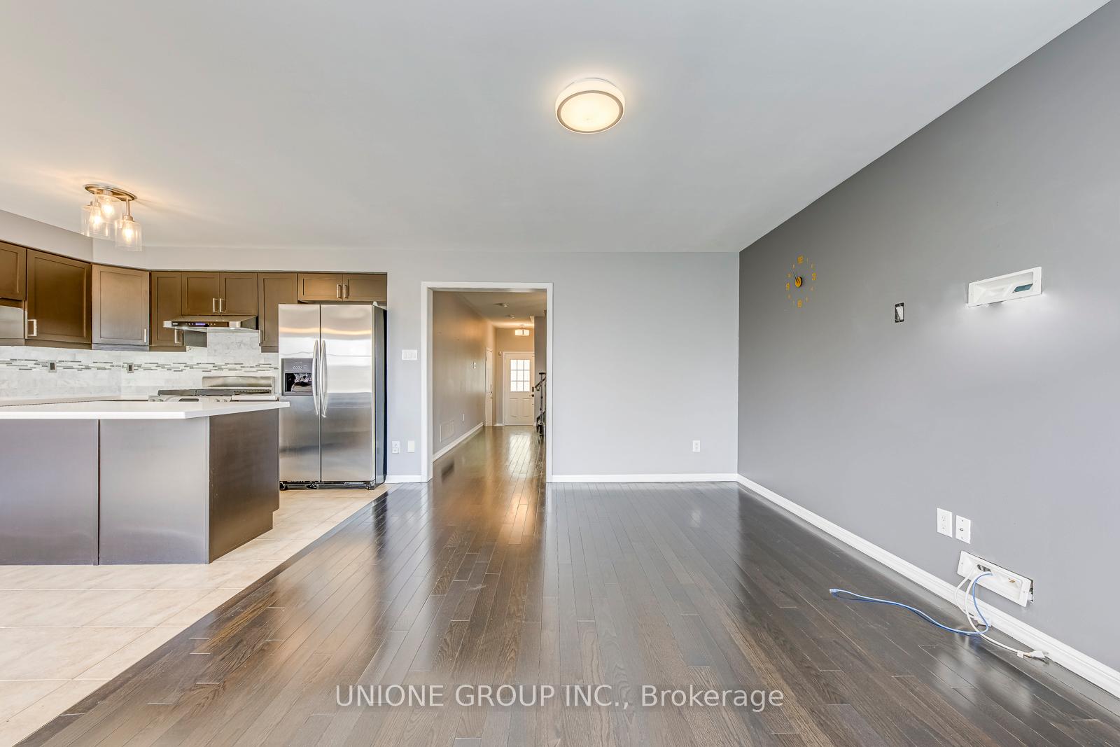 Photo 12 of 773 Shortreed Crescent, Milton, Coates — HOMEH