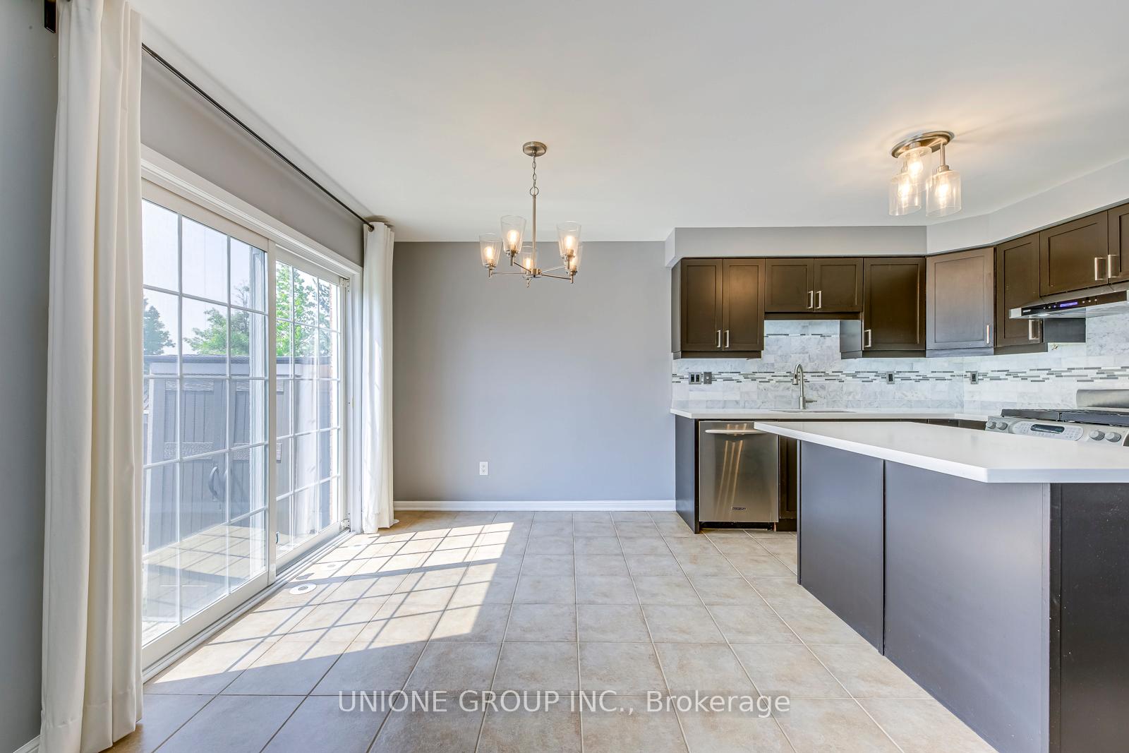Photo 4 of 773 Shortreed Crescent, Milton, Coates — HOMEH