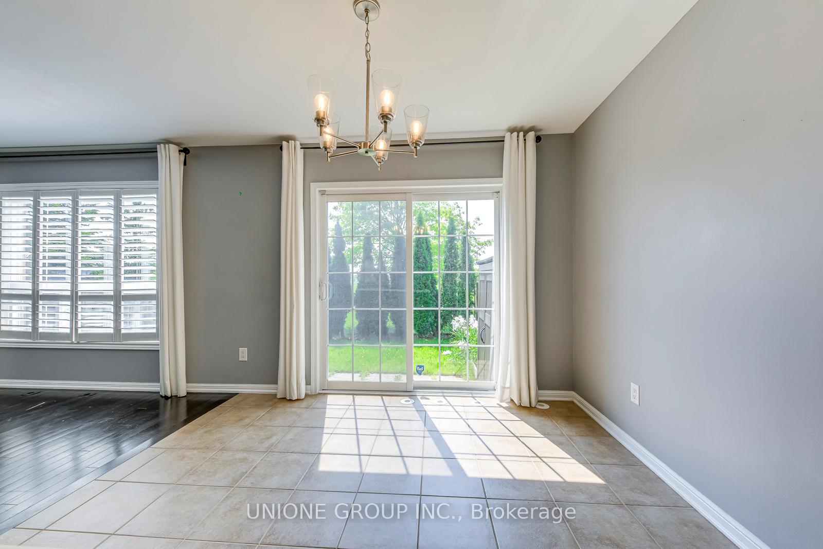 Photo 8 of 773 Shortreed Crescent, Milton, Coates — HOMEH