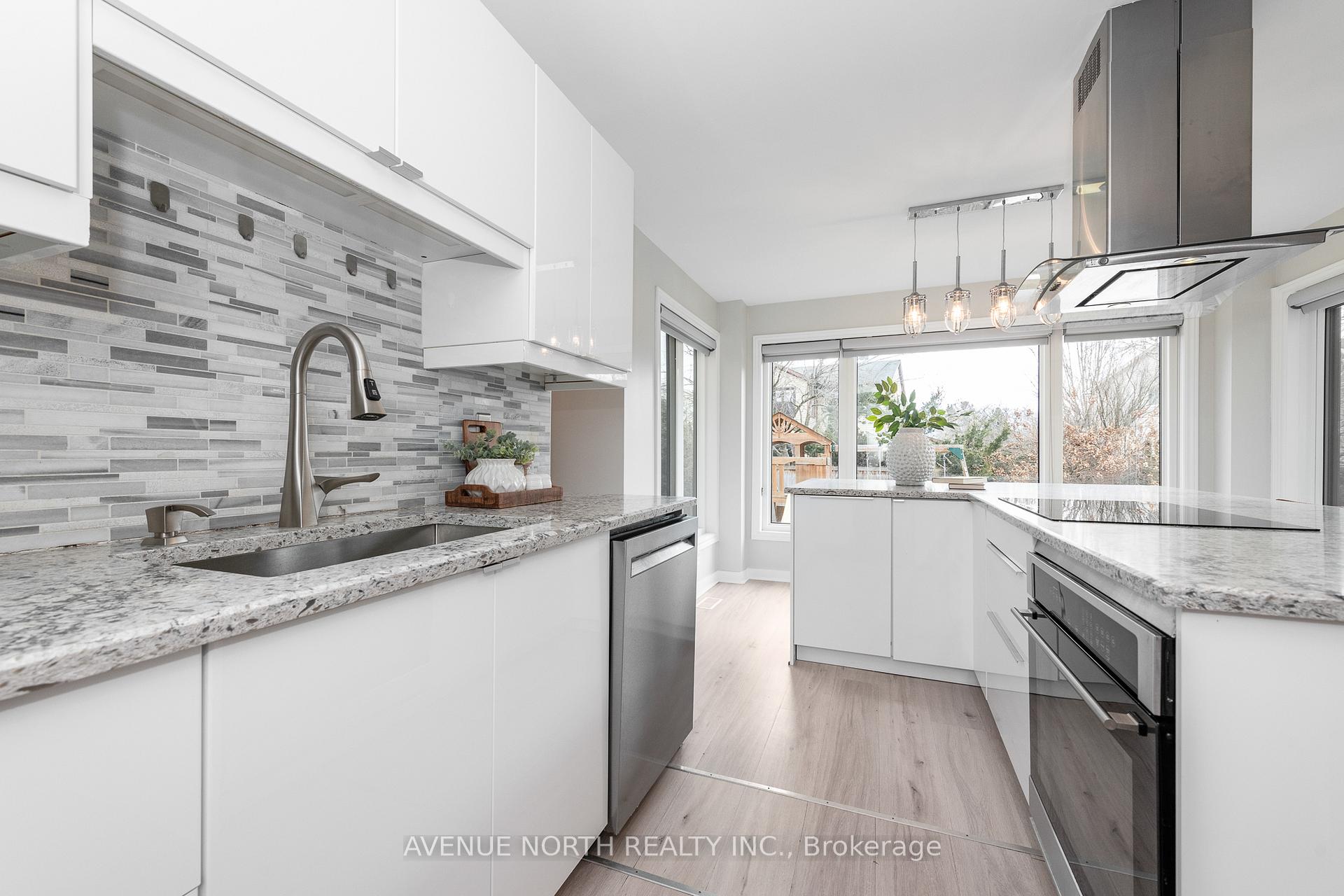 Photo 19 of 6074 Meadowglen Drive, Ottawa, Chapel Hill — HOMEH