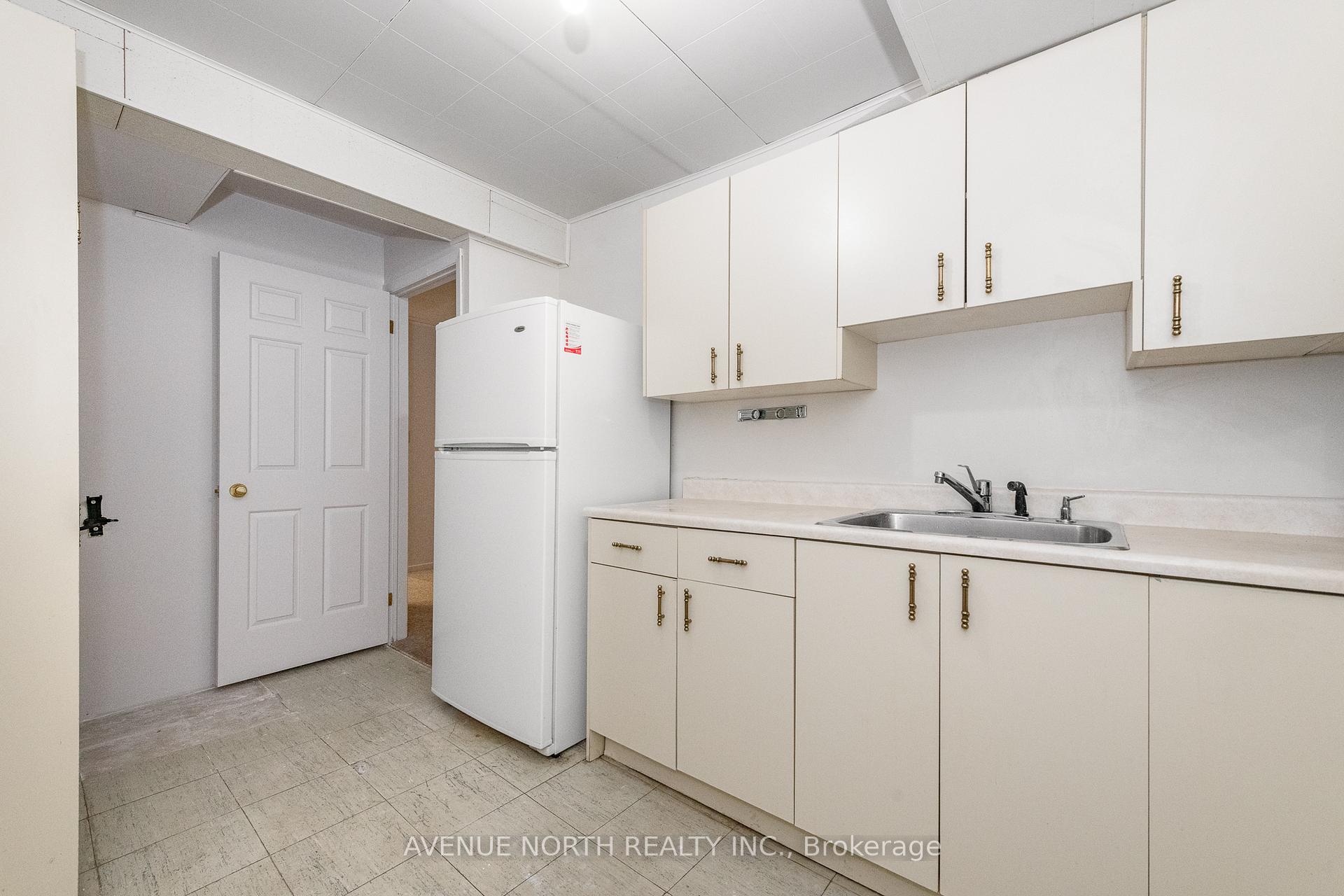 Photo 41 of 6074 Meadowglen Drive, Ottawa, Chapel Hill — HOMEH