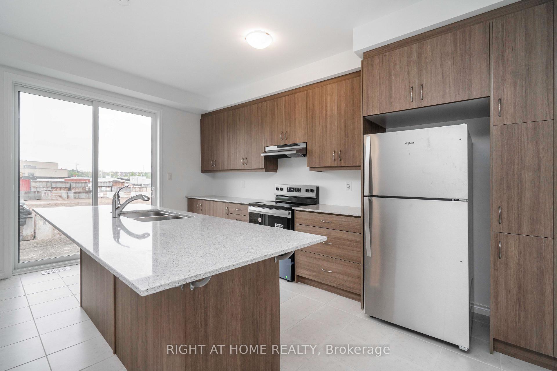 Photo 31 of 1169 Stirling Todd Terrace, Milton, Bowes — HOMEH