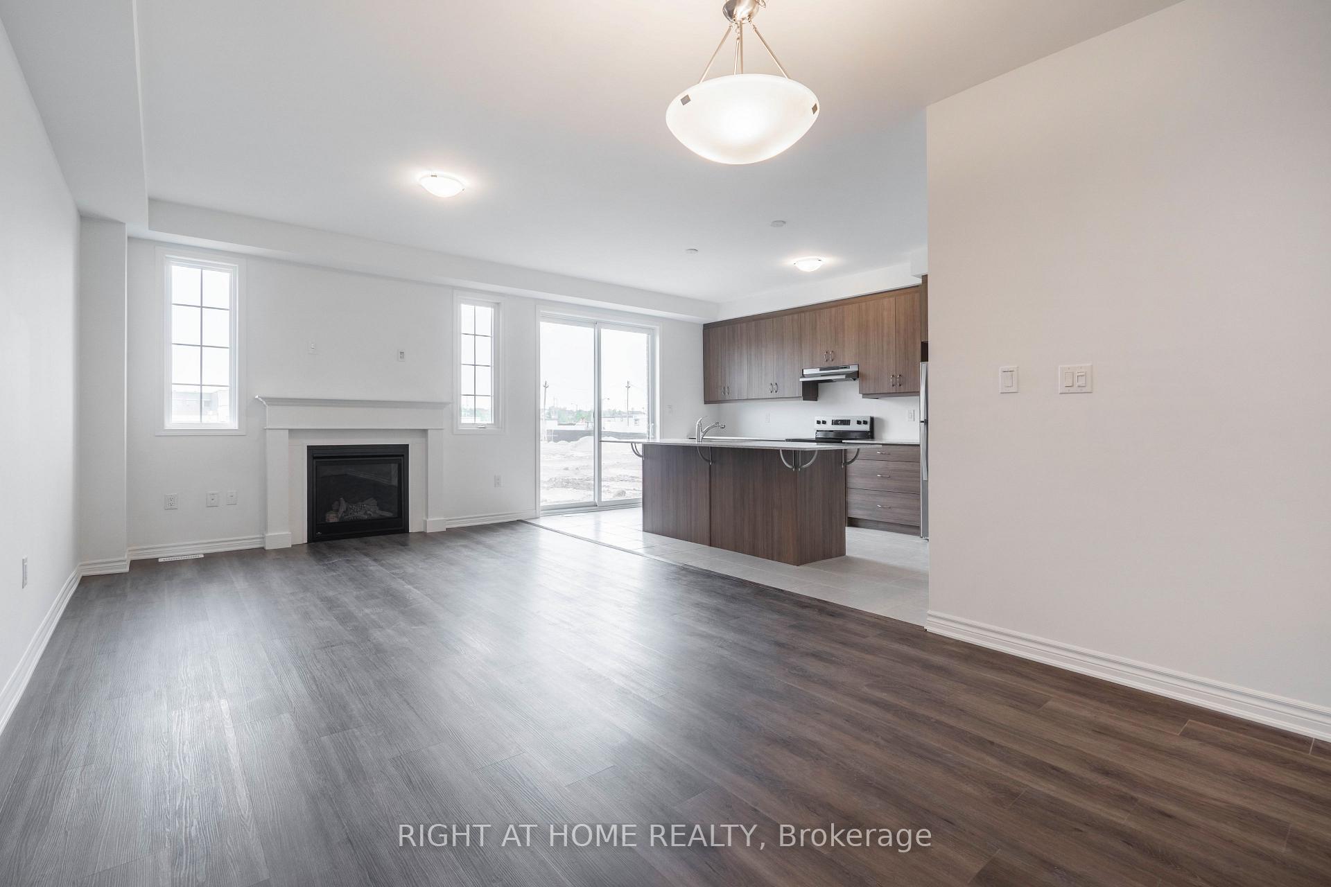 Photo 12 of 1169 Stirling Todd Terrace, Milton, Bowes — HOMEH