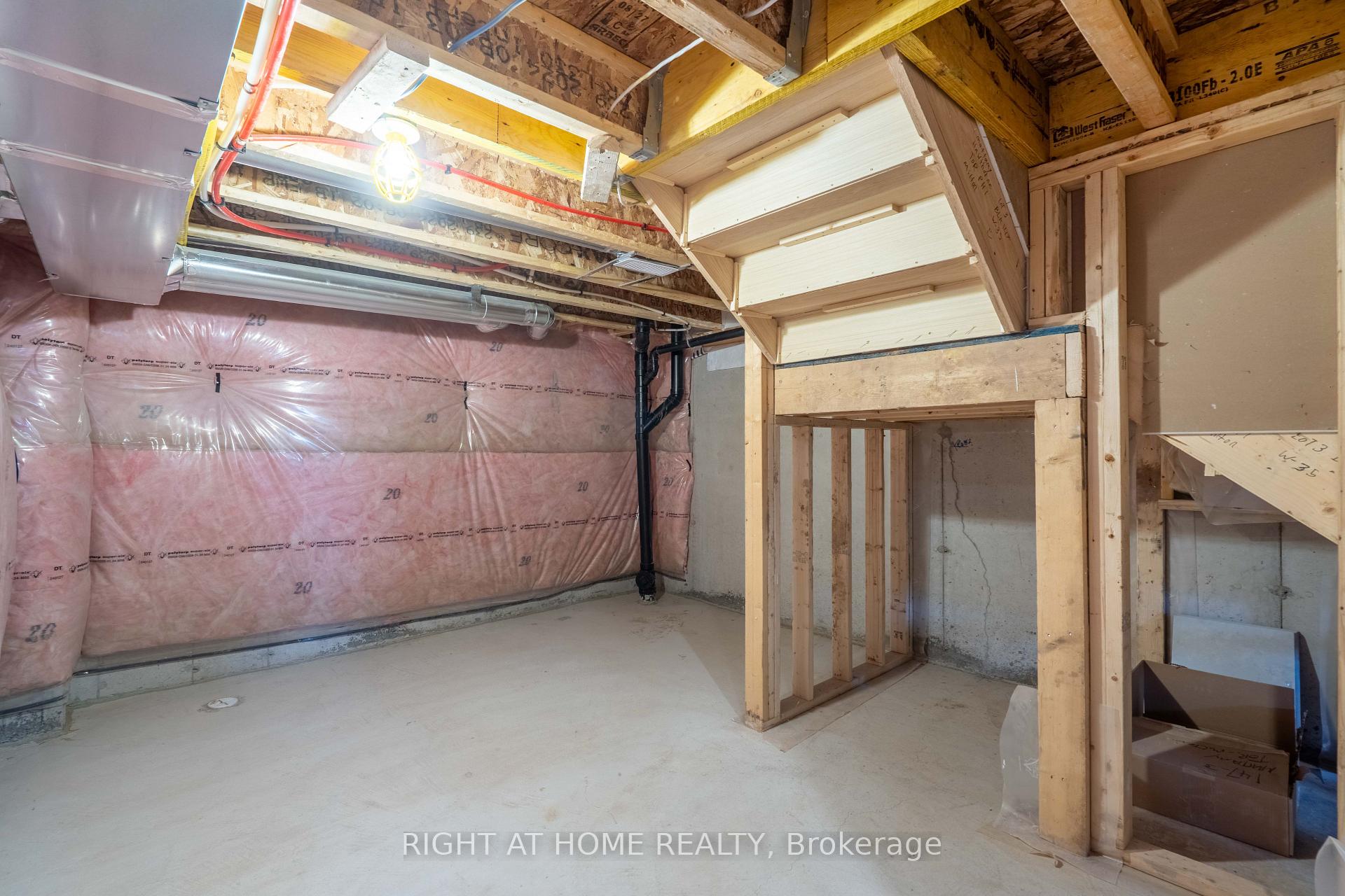 Photo 34 of 1169 Stirling Todd Terrace, Milton, Bowes — HOMEH