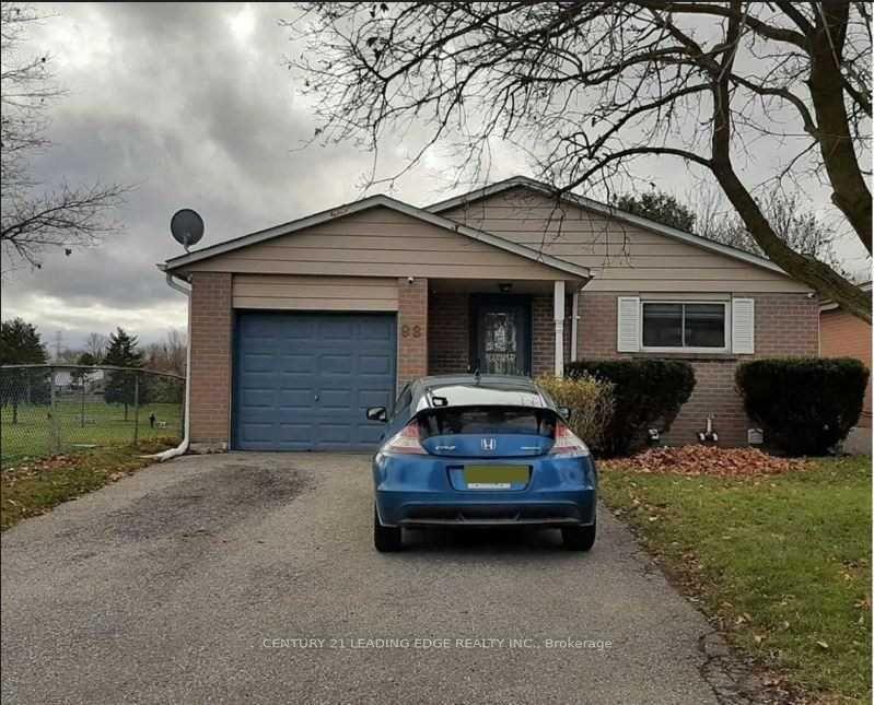 Front of Unit Bsmt, 98 William Roe Boulevard