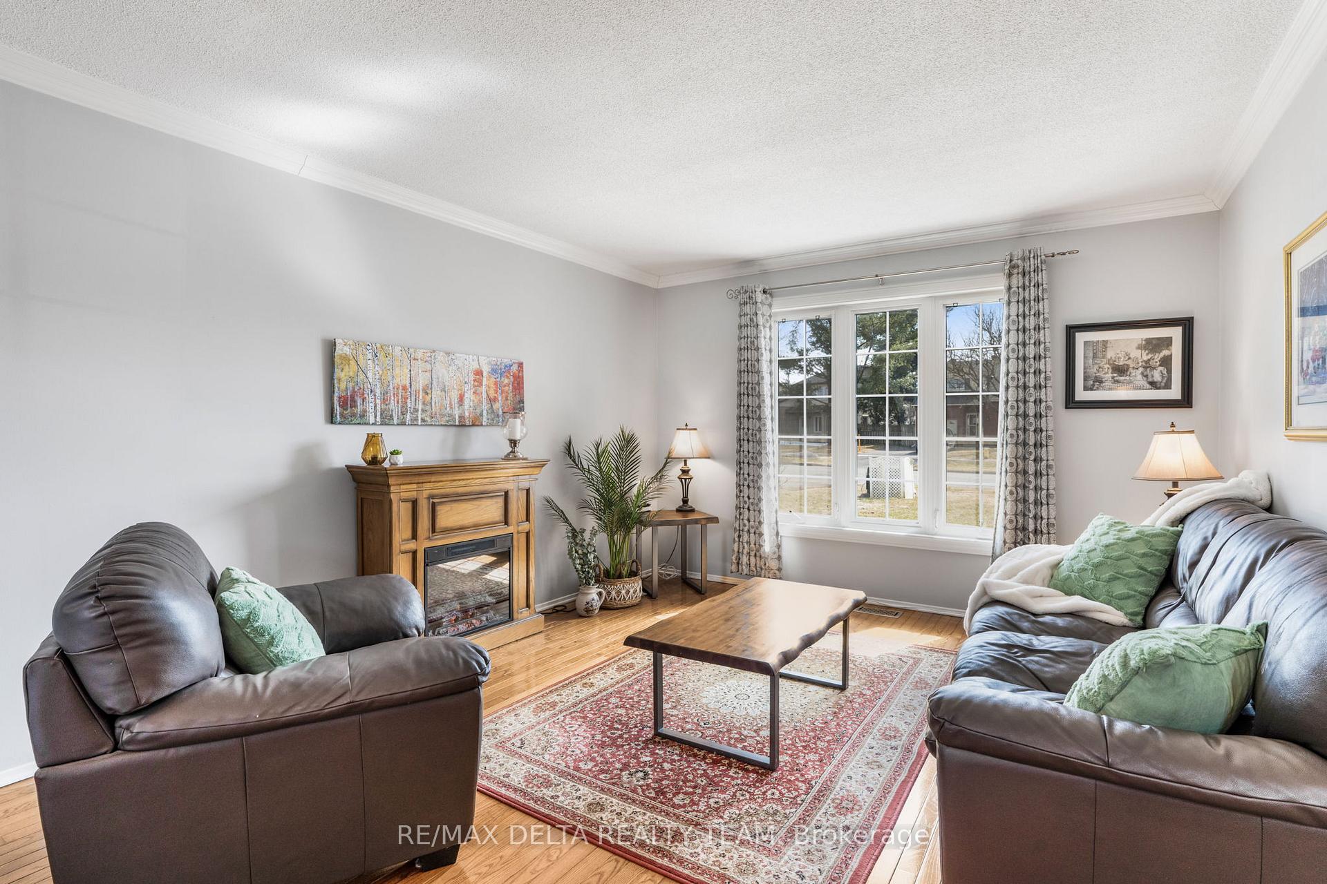 Photo 8 of 6399 Viseneau Drive, Ottawa, Chateauneuf — HOMEH