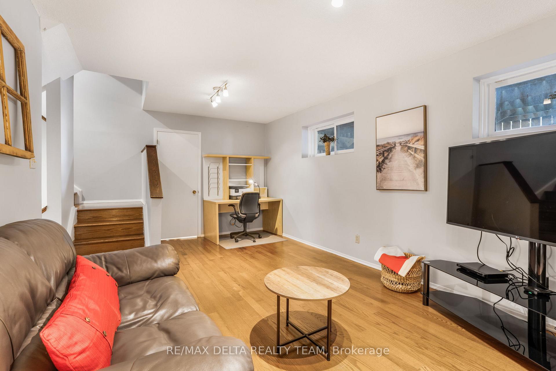 Photo 25 of 6399 Viseneau Drive, Ottawa, Chateauneuf — HOMEH