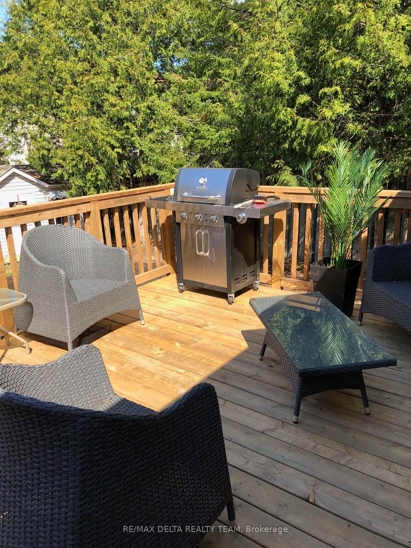 Photo 33 of 6399 Viseneau Drive, Ottawa, Chateauneuf — HOMEH