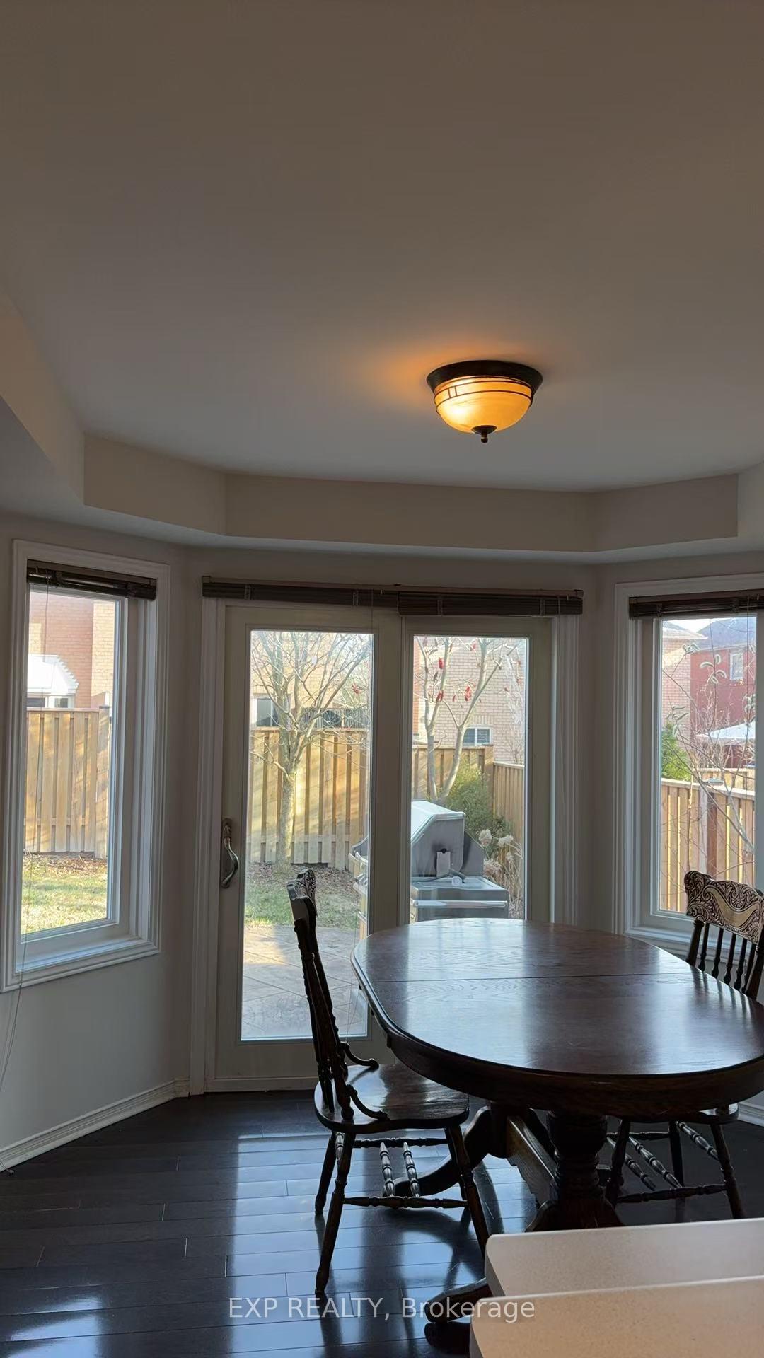 Photo 5 of 752 College Manor Drive, Newmarket, Gorham-College Manor — HOMEH