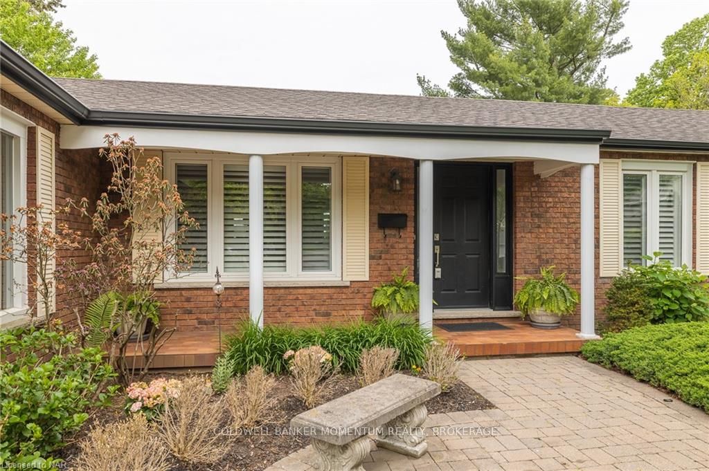Photo 4 of 50 Millbridge Crescent, Pelham, Fonthill — HOMEH