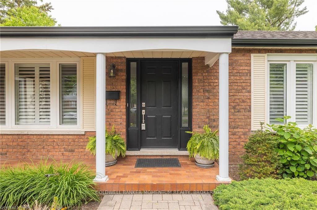Photo 5 of 50 Millbridge Crescent, Pelham, Fonthill — HOMEH