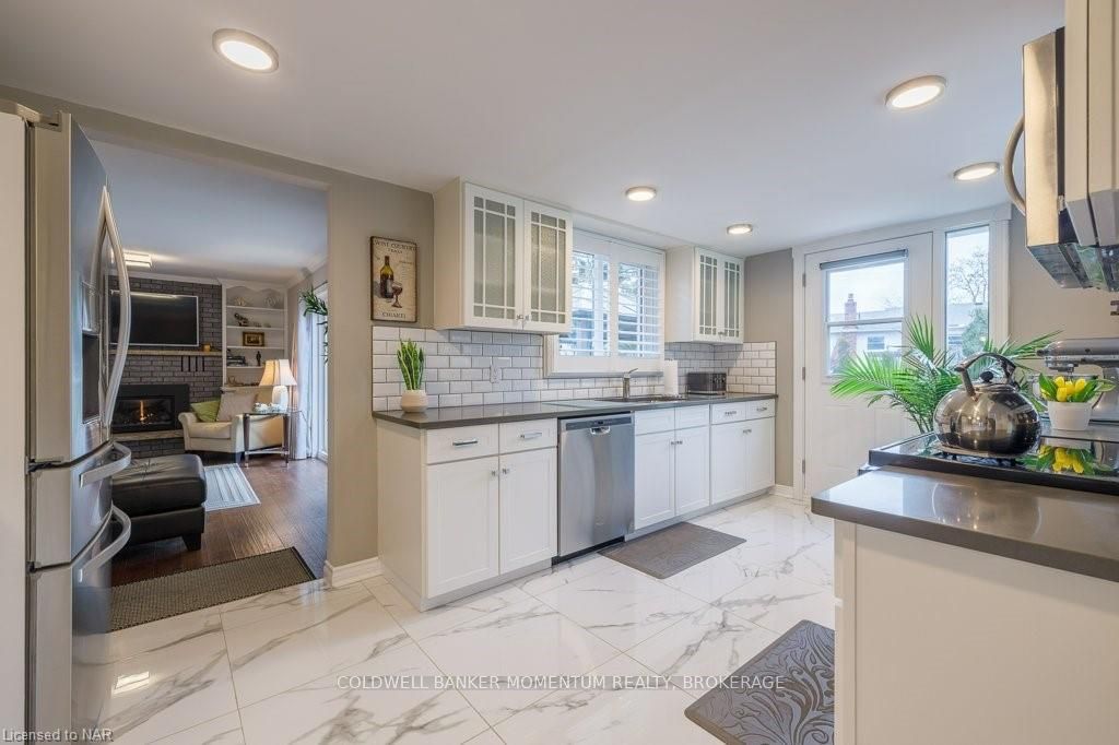 Photo 16 of 50 Millbridge Crescent, Pelham, Fonthill — HOMEH