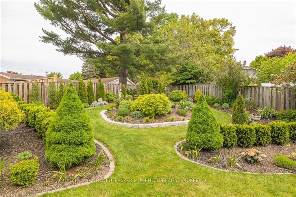 Photo 40 of 50 Millbridge Crescent, Pelham, Fonthill — HOMEH