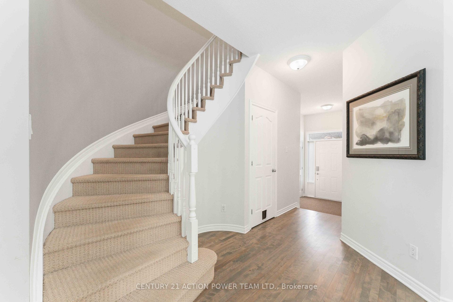 Photo 8 of 965 Gosnell Terrace, Ottawa, Fallingbrook/Gardenway South — HOMEH