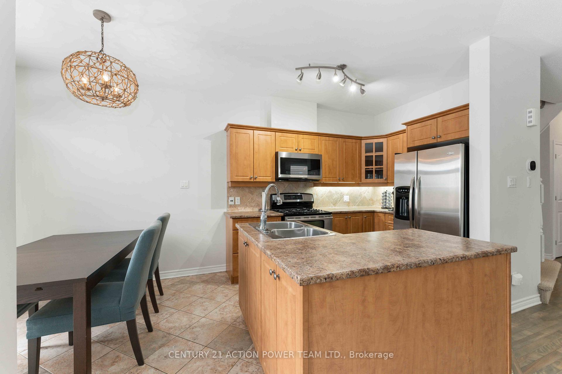 Photo 14 of 965 Gosnell Terrace, Ottawa, Fallingbrook/Gardenway South — HOMEH