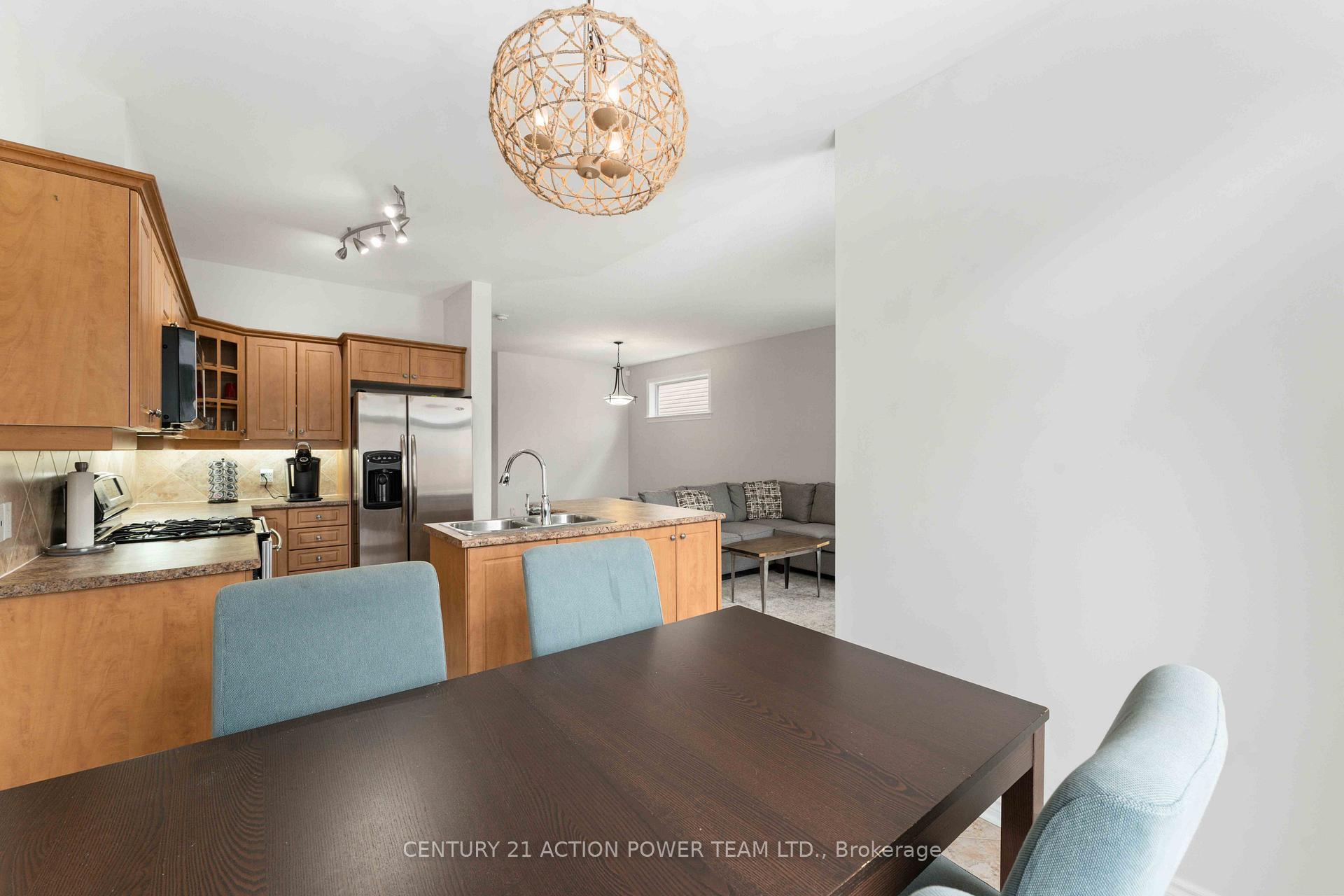 Photo 17 of 965 Gosnell Terrace, Ottawa, Fallingbrook/Gardenway South — HOMEH