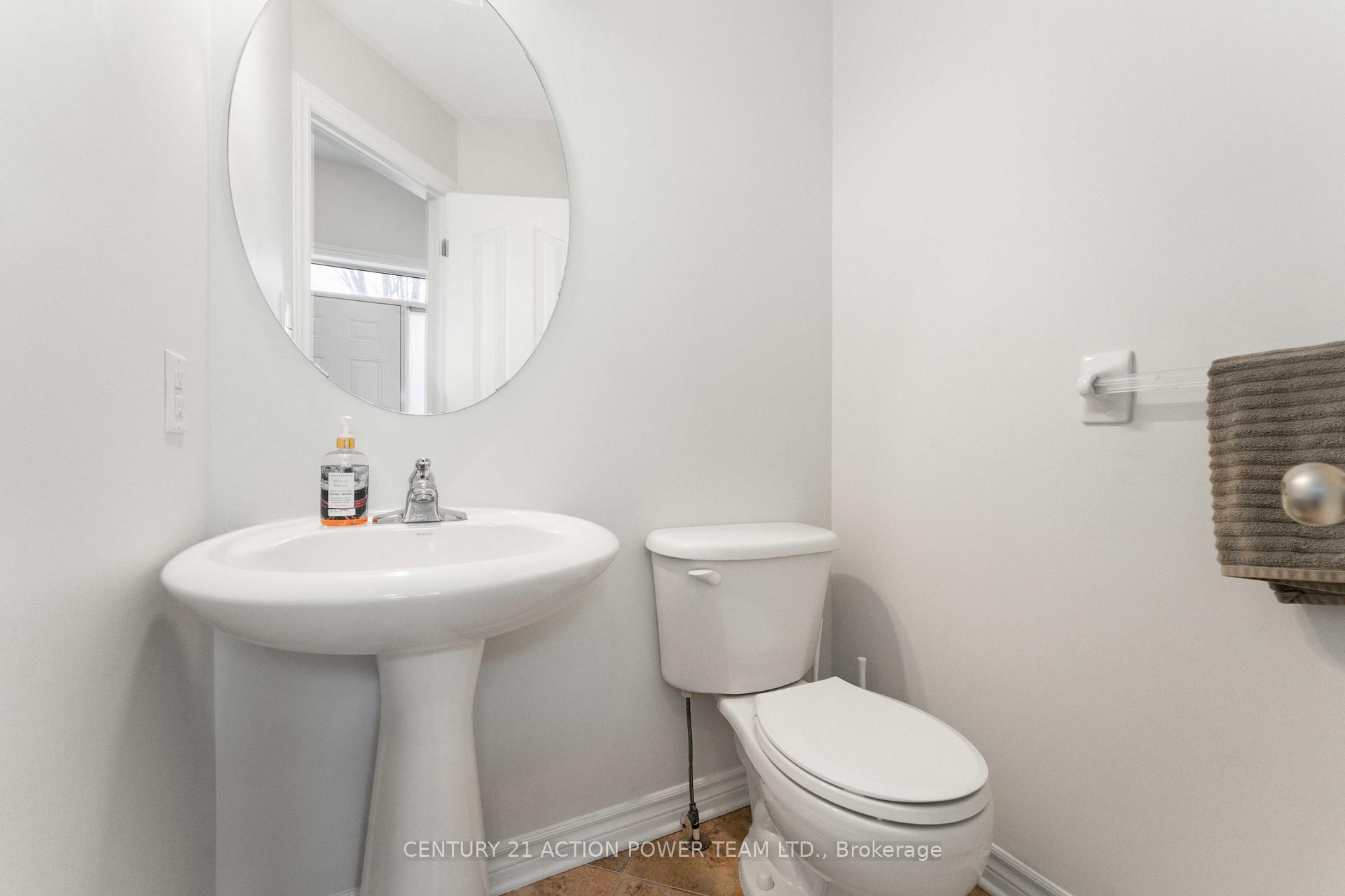 Photo 18 of 965 Gosnell Terrace, Ottawa, Fallingbrook/Gardenway South — HOMEH