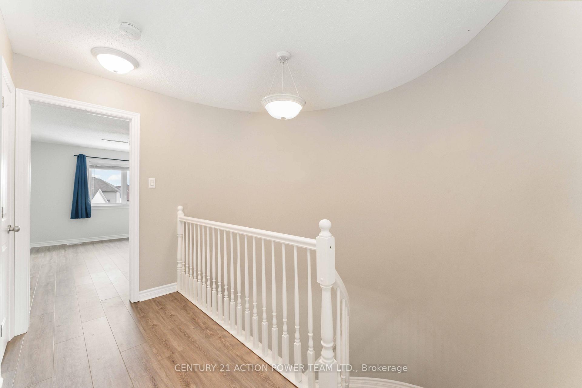 Photo 20 of 965 Gosnell Terrace, Ottawa, Fallingbrook/Gardenway South — HOMEH