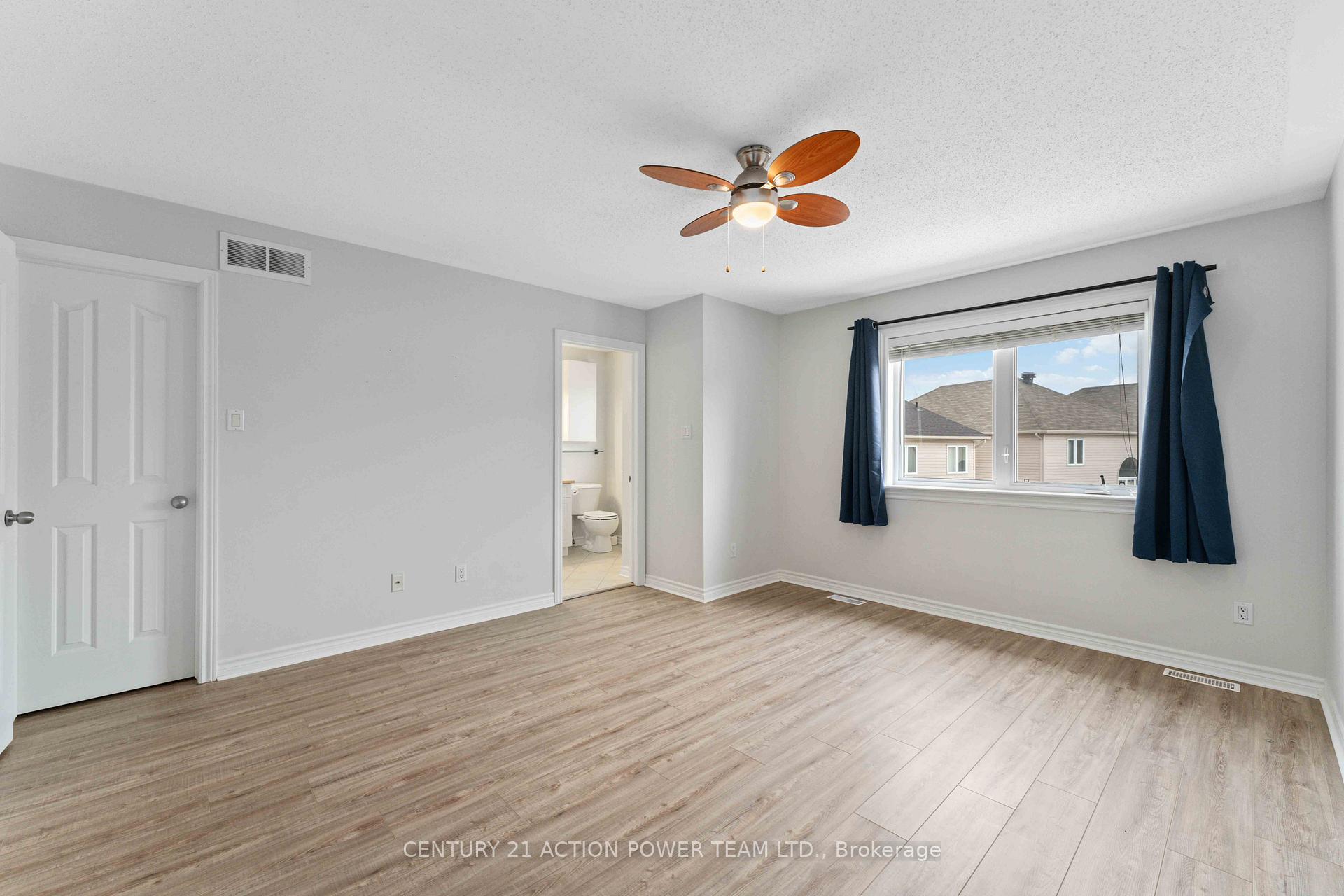 Photo 25 of 965 Gosnell Terrace, Ottawa, Fallingbrook/Gardenway South — HOMEH