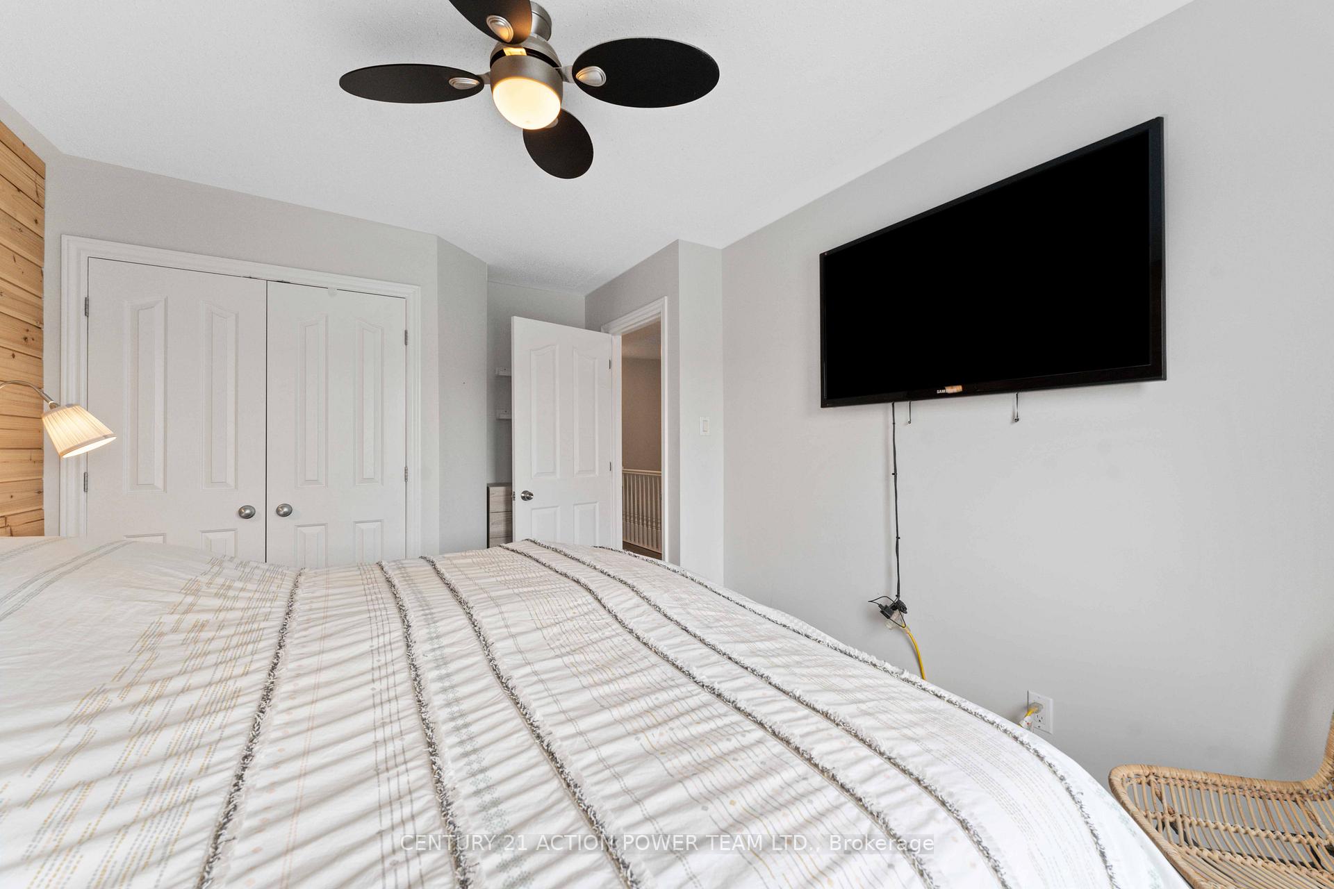 Photo 34 of 965 Gosnell Terrace, Ottawa, Fallingbrook/Gardenway South — HOMEH