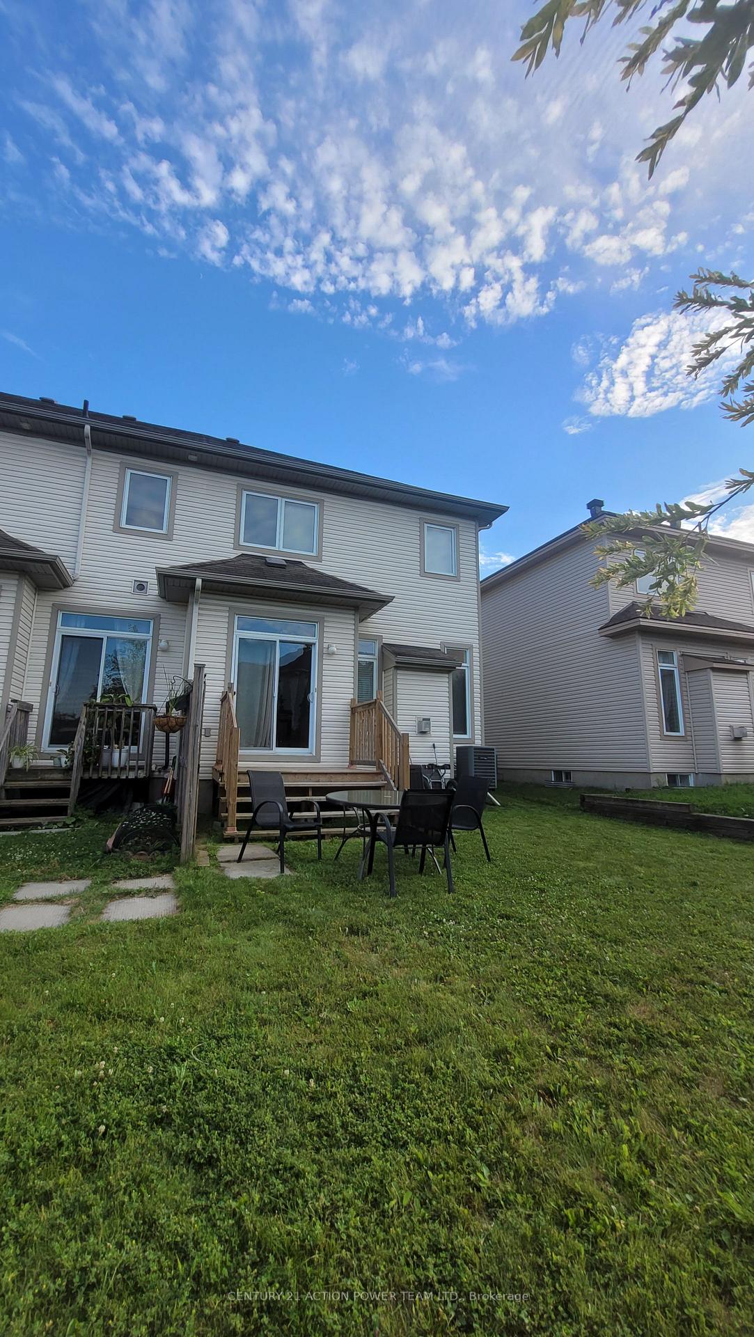 Photo 40 of 965 Gosnell Terrace, Ottawa, Fallingbrook/Gardenway South — HOMEH