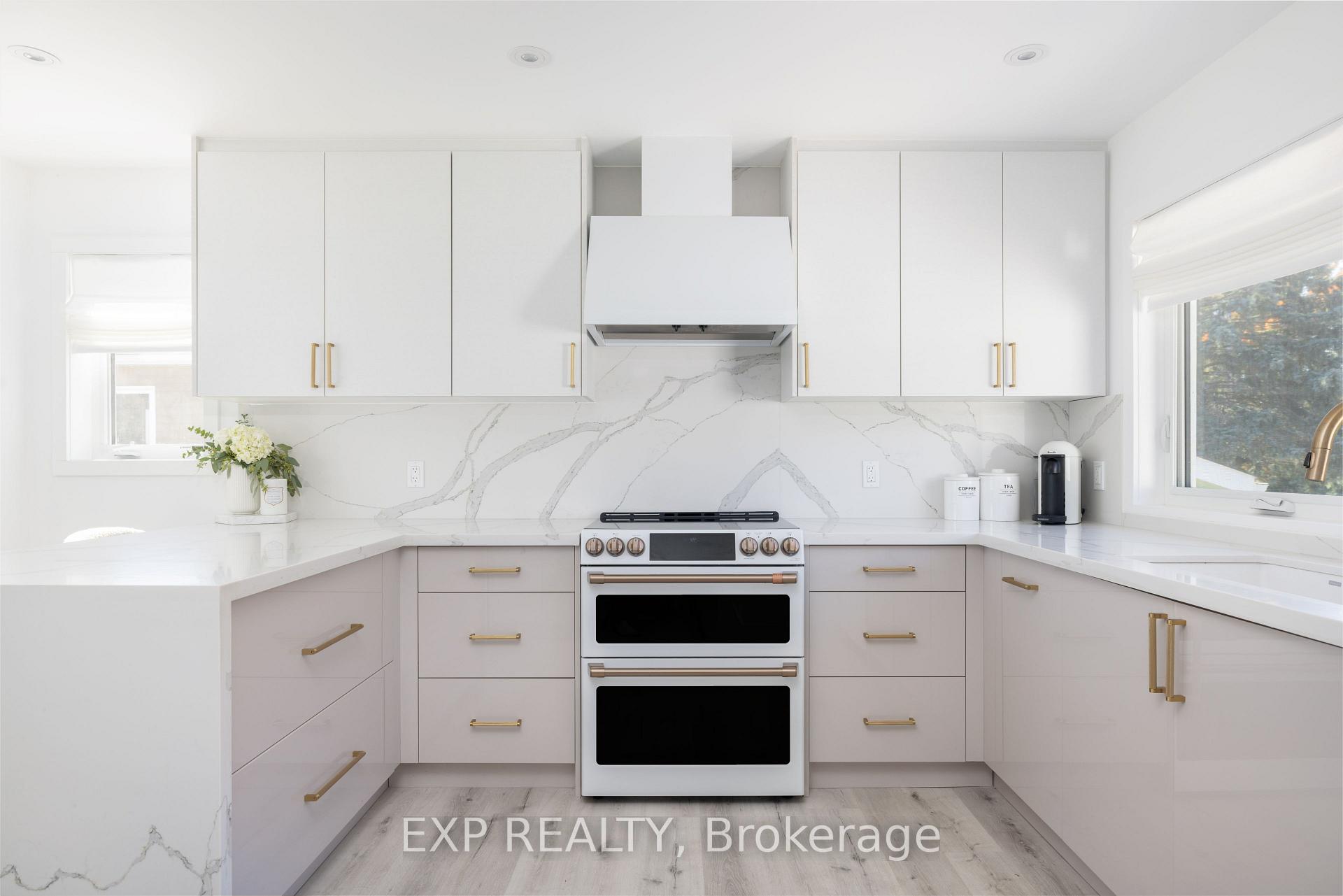 Photo 11 of 363 Macisaac Drive, Orillia — HOMEH