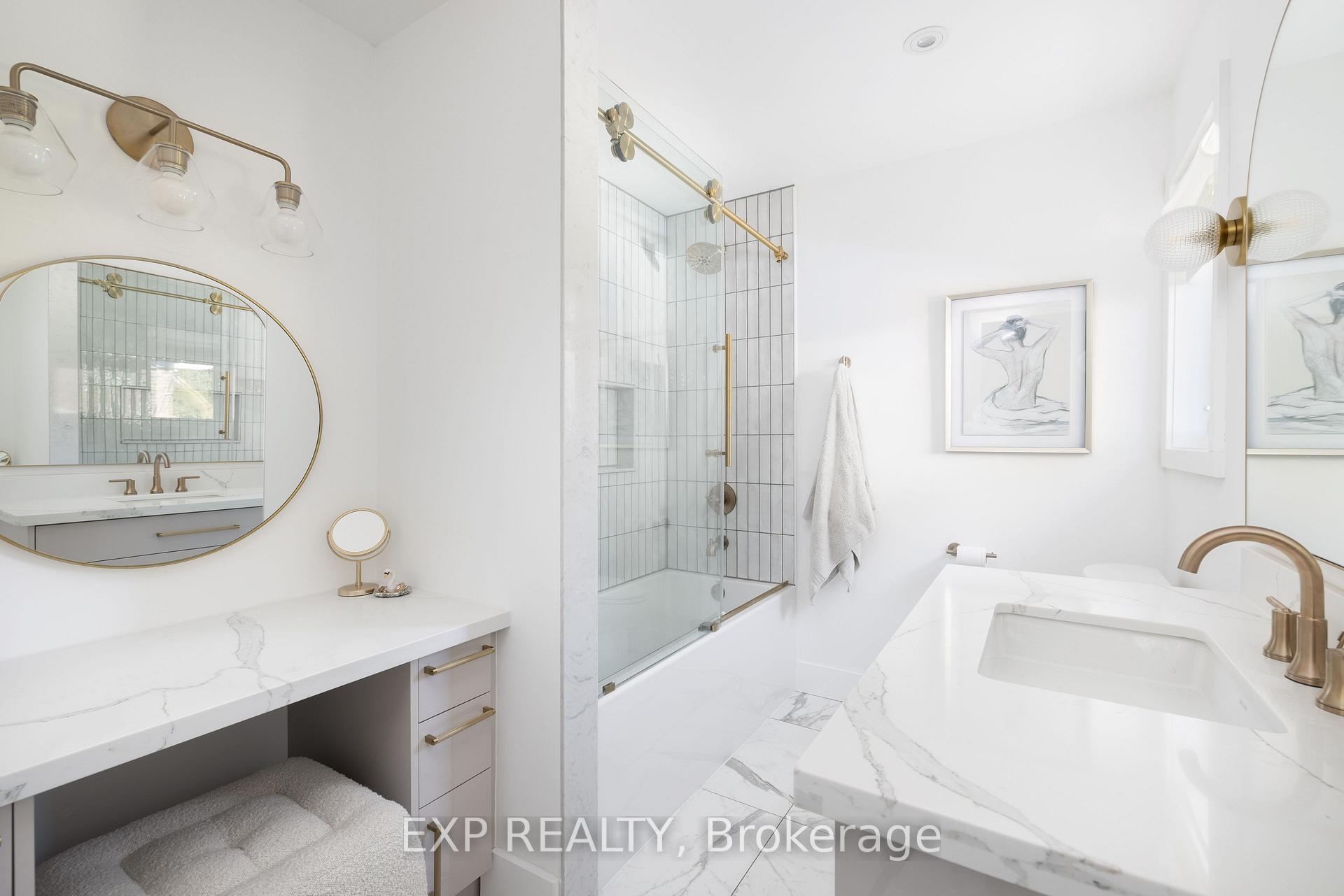 Photo 14 of 363 Macisaac Drive, Orillia — HOMEH