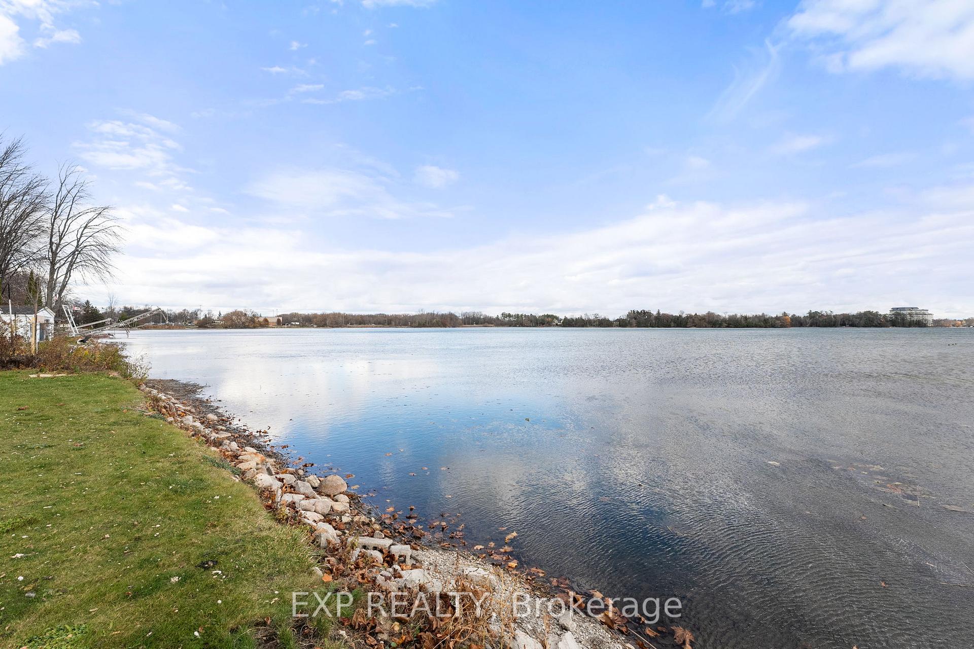 Photo 34 of 363 Macisaac Drive, Orillia — HOMEH