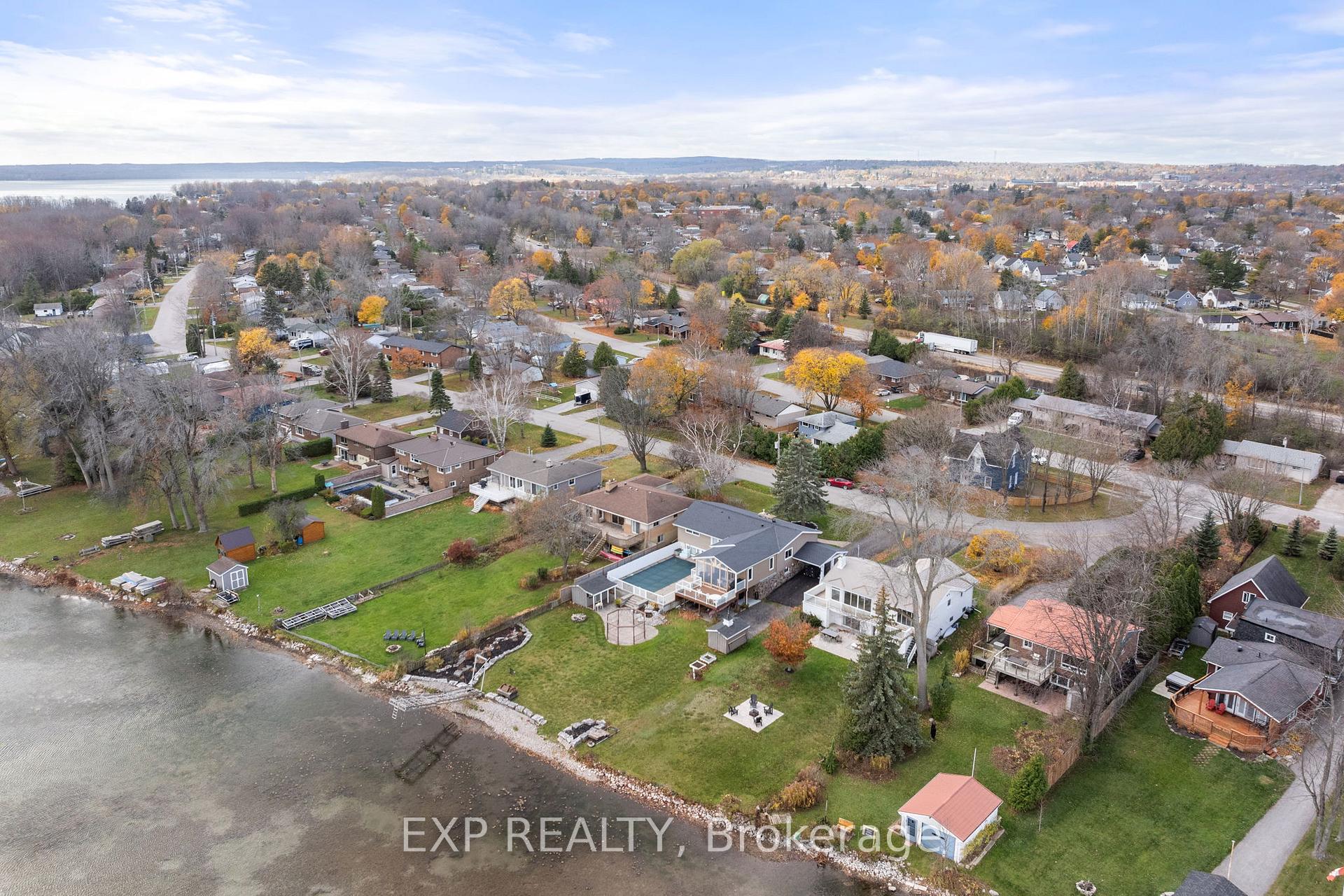 Photo 37 of 363 Macisaac Drive, Orillia — HOMEH