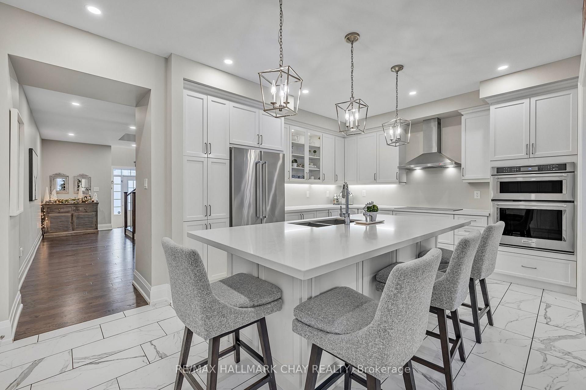 Photo 9 of 108 Donnan Drive, New Tecumseth, Tottenham — HOMEH