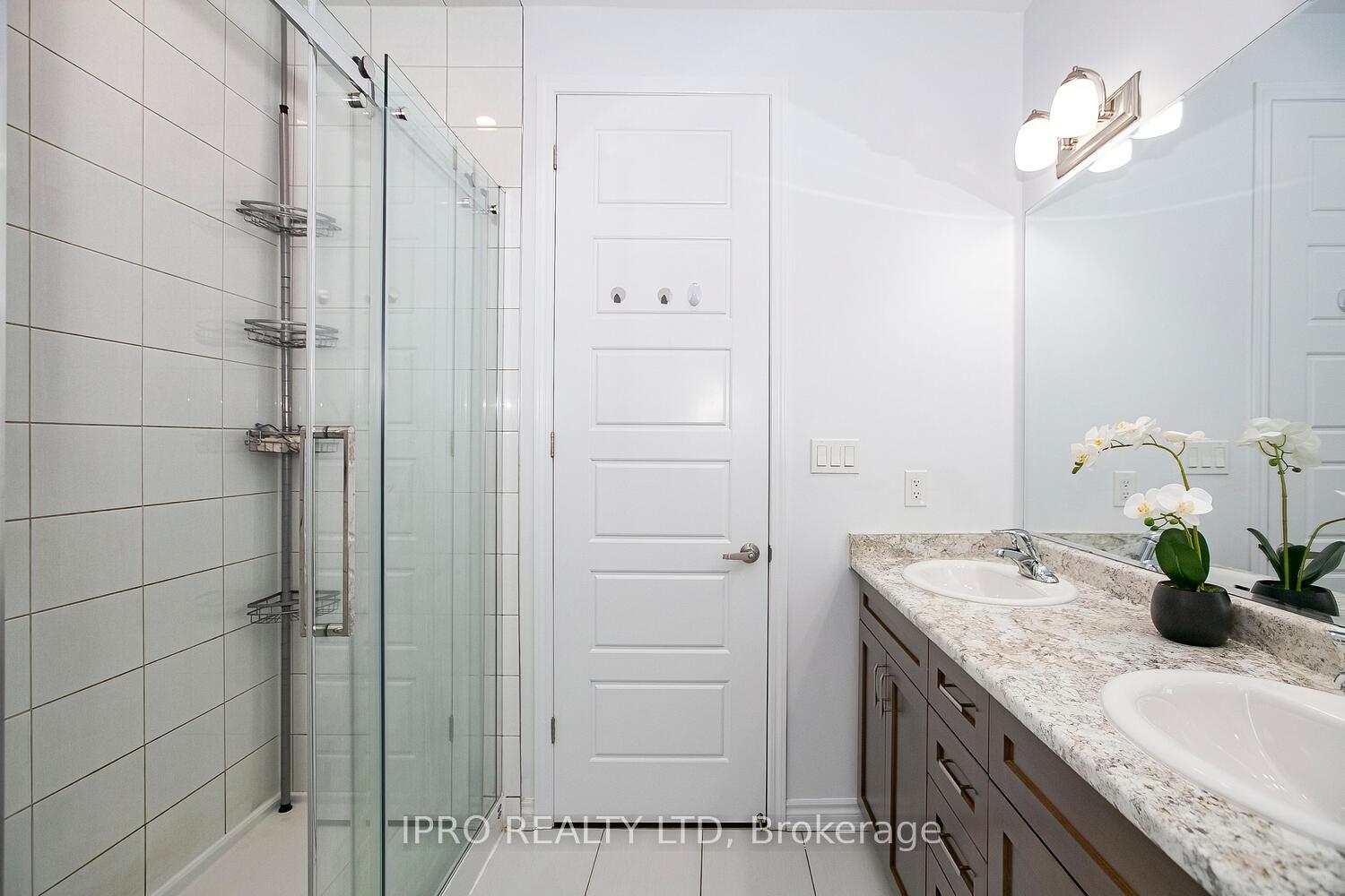 Photo 35 of 612 Kennedy Circle W, Milton, Cobban — HOMEH