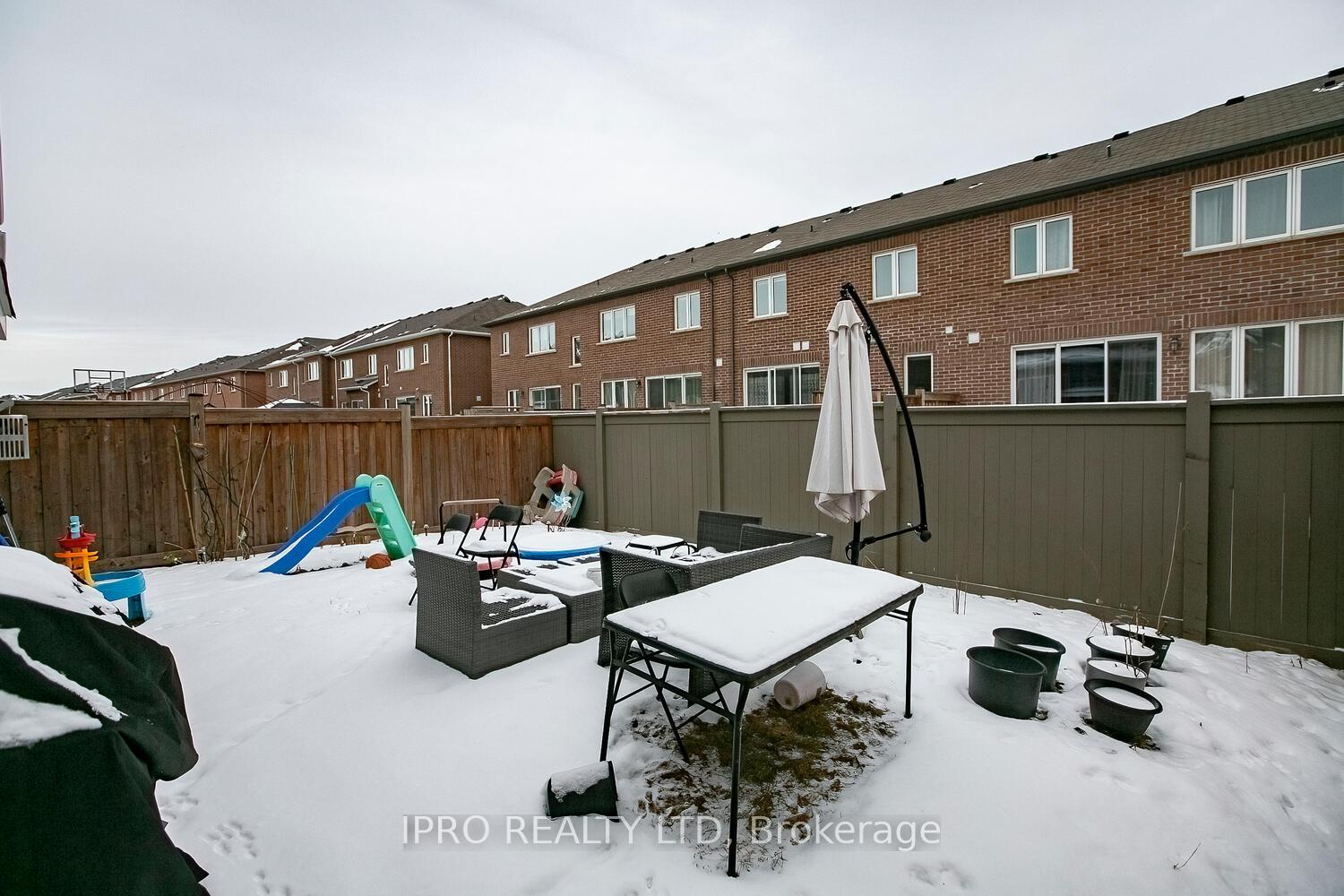 Photo 50 of 612 Kennedy Circle W, Milton, Cobban — HOMEH