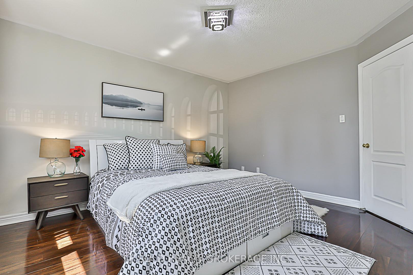 Photo 22 of 123 Flagstone Way, Newmarket, Woodland Hill — HOMEH