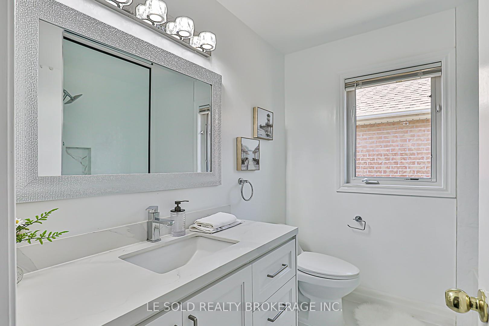 Photo 30 of 123 Flagstone Way, Newmarket, Woodland Hill — HOMEH