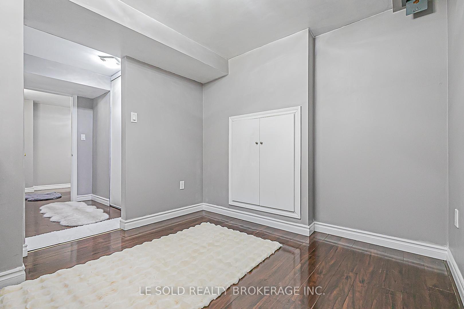 Photo 42 of 123 Flagstone Way, Newmarket, Woodland Hill — HOMEH