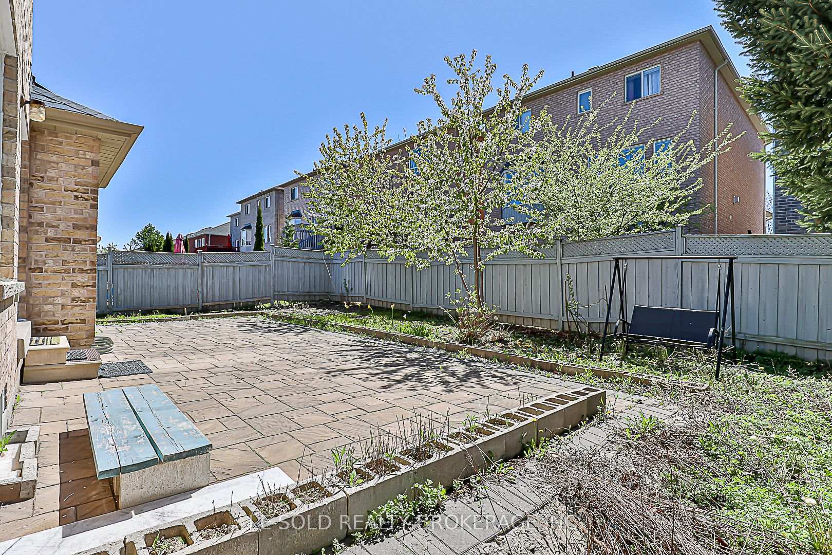 Photo 47 of 123 Flagstone Way, Newmarket, Woodland Hill — HOMEH