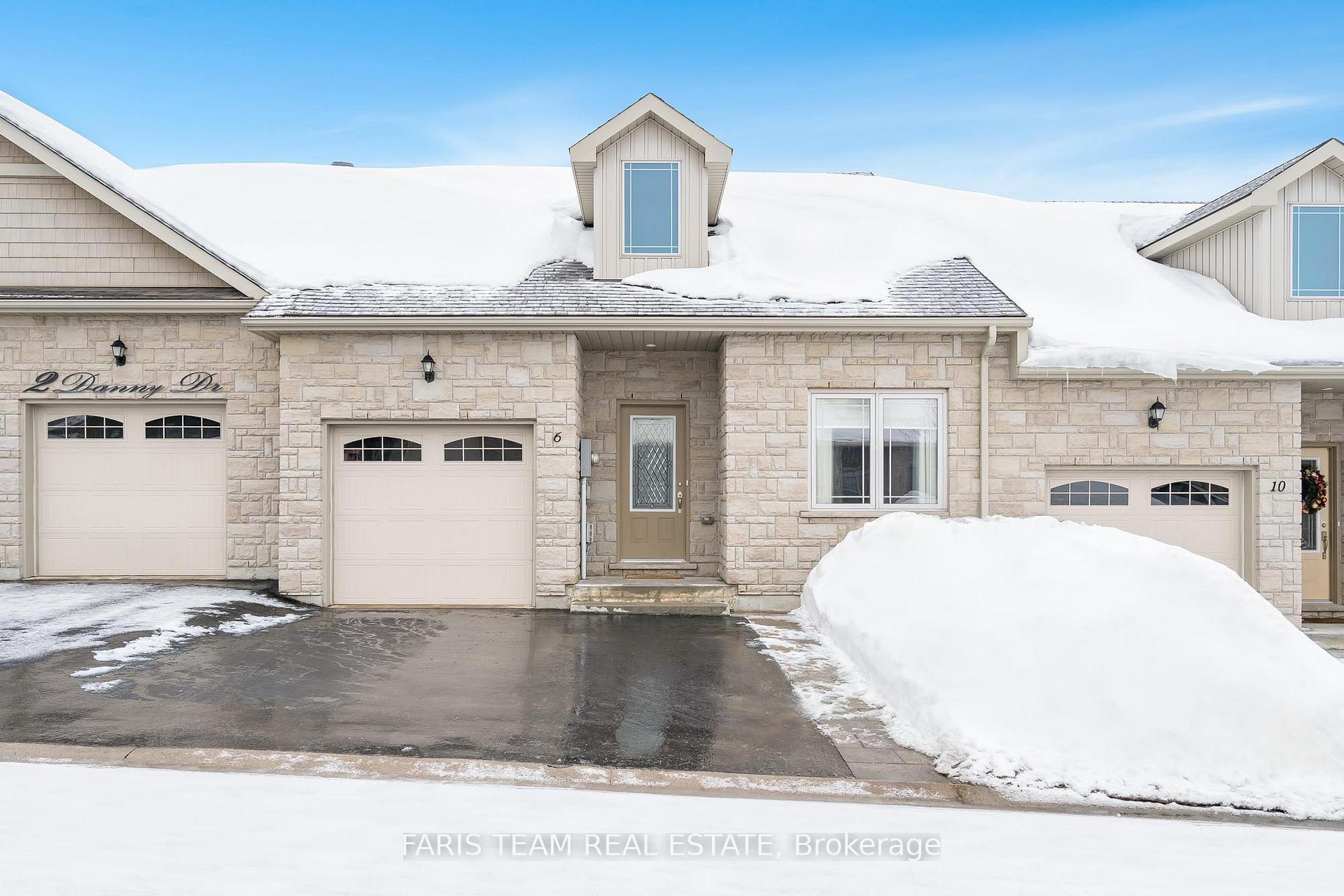 Photo 2 of 6 Danny Drive, Orillia — HOMEH