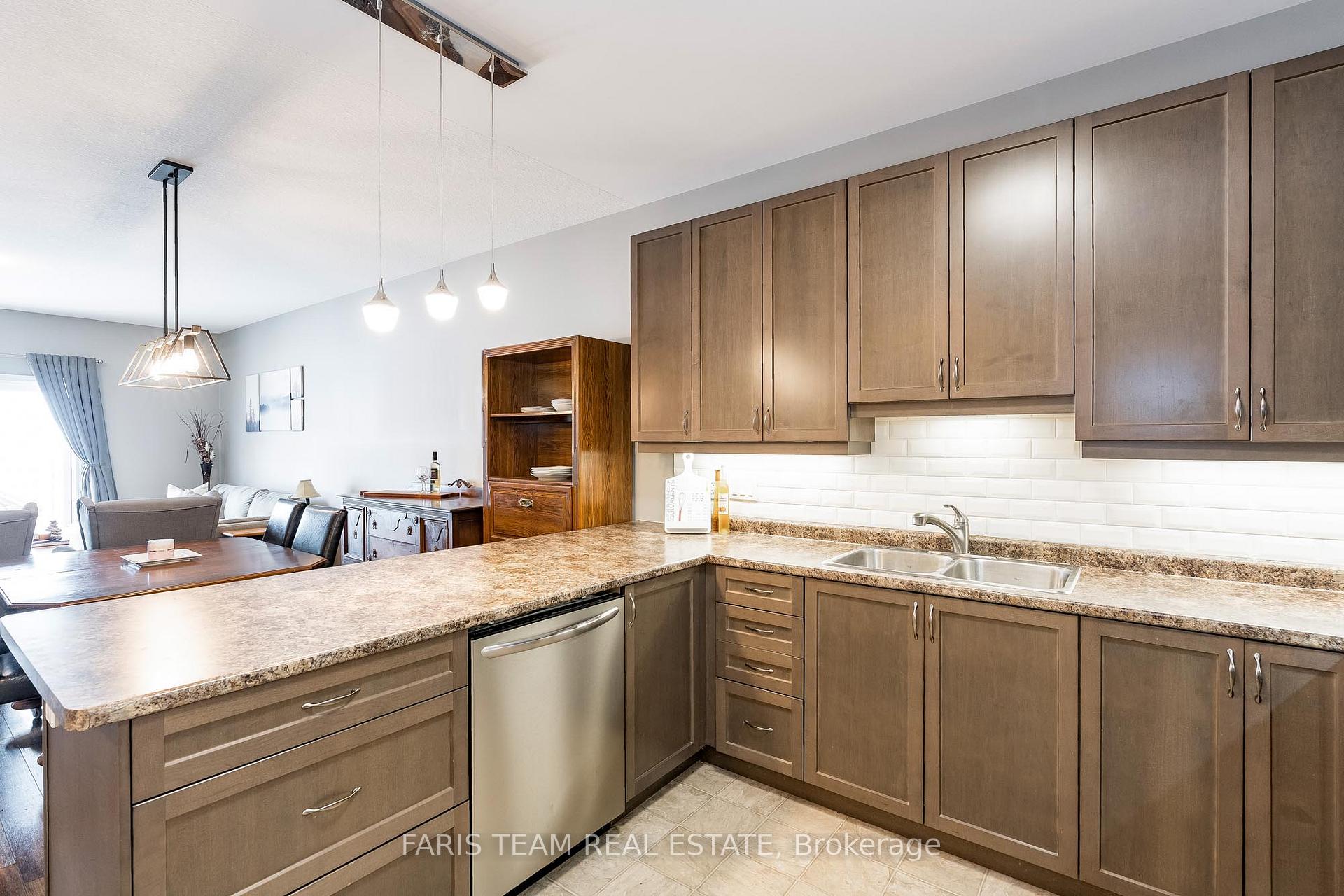 Photo 5 of 6 Danny Drive, Orillia — HOMEH
