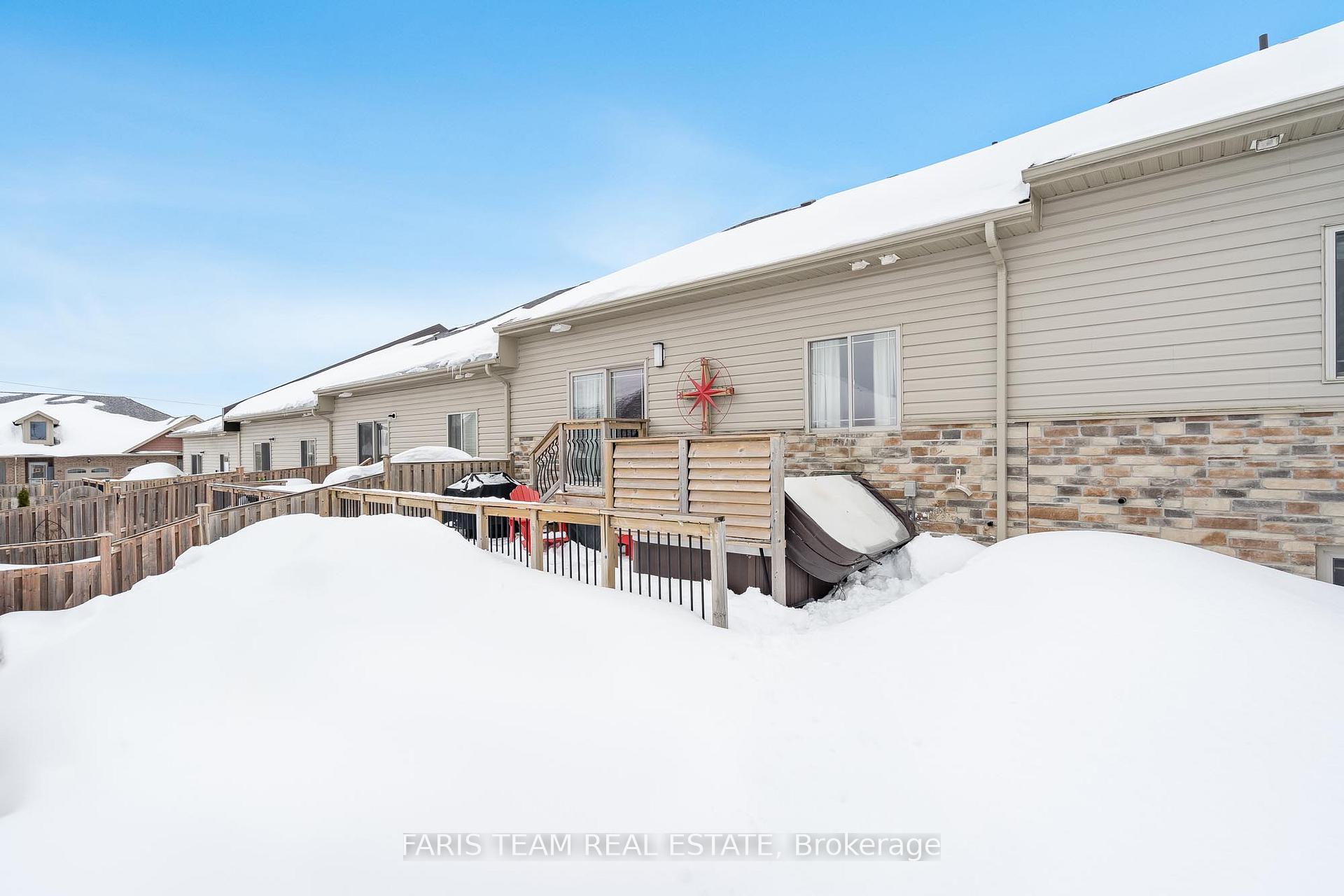 Photo 15 of 6 Danny Drive, Orillia — HOMEH