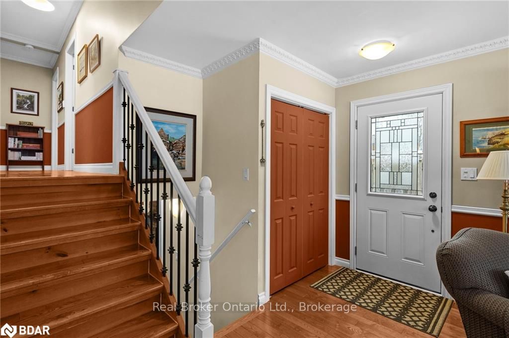 Photo 4 of 623 Moberley Avenue, Orillia — HOMEH