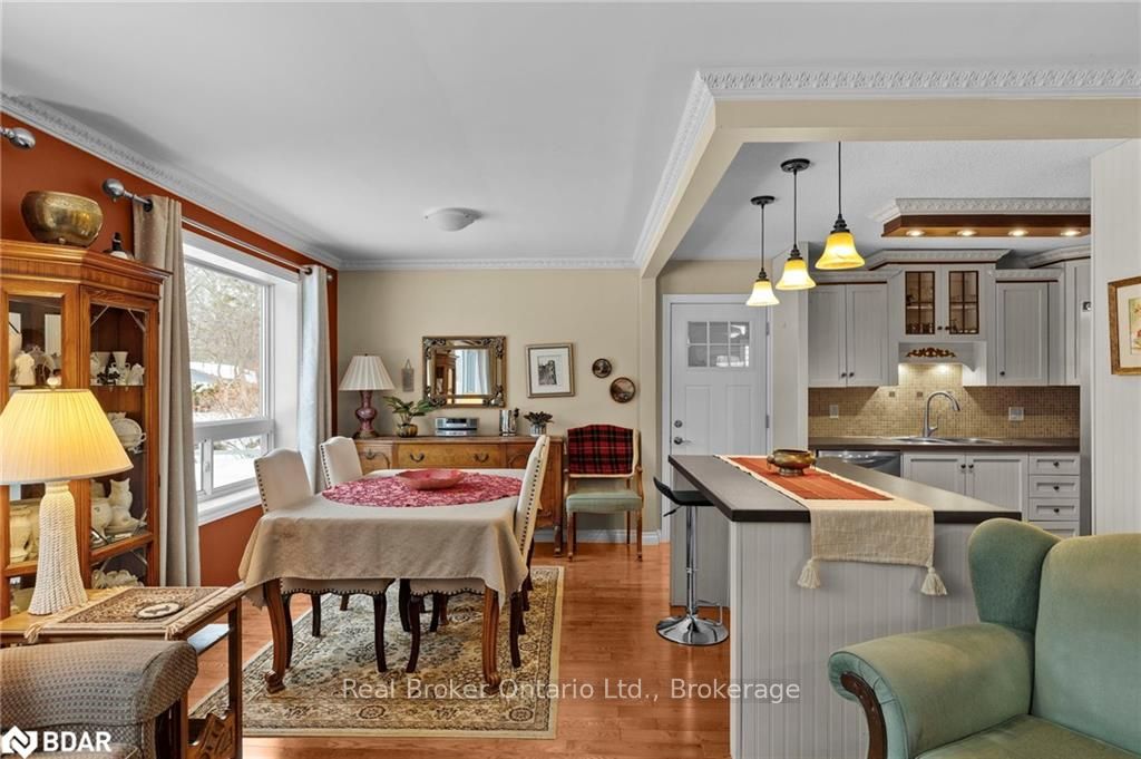 Photo 9 of 623 Moberley Avenue, Orillia — HOMEH