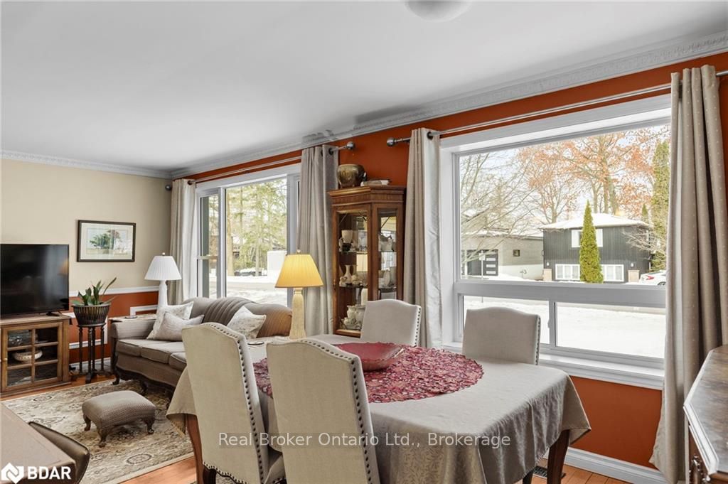 Photo 10 of 623 Moberley Avenue, Orillia — HOMEH