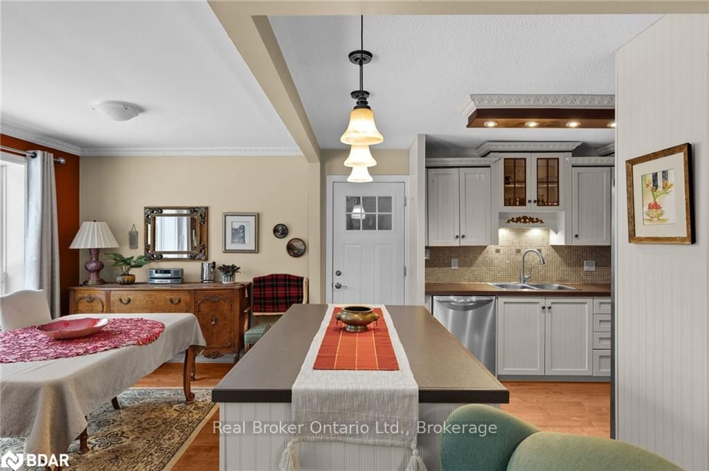 Photo 15 of 623 Moberley Avenue, Orillia — HOMEH