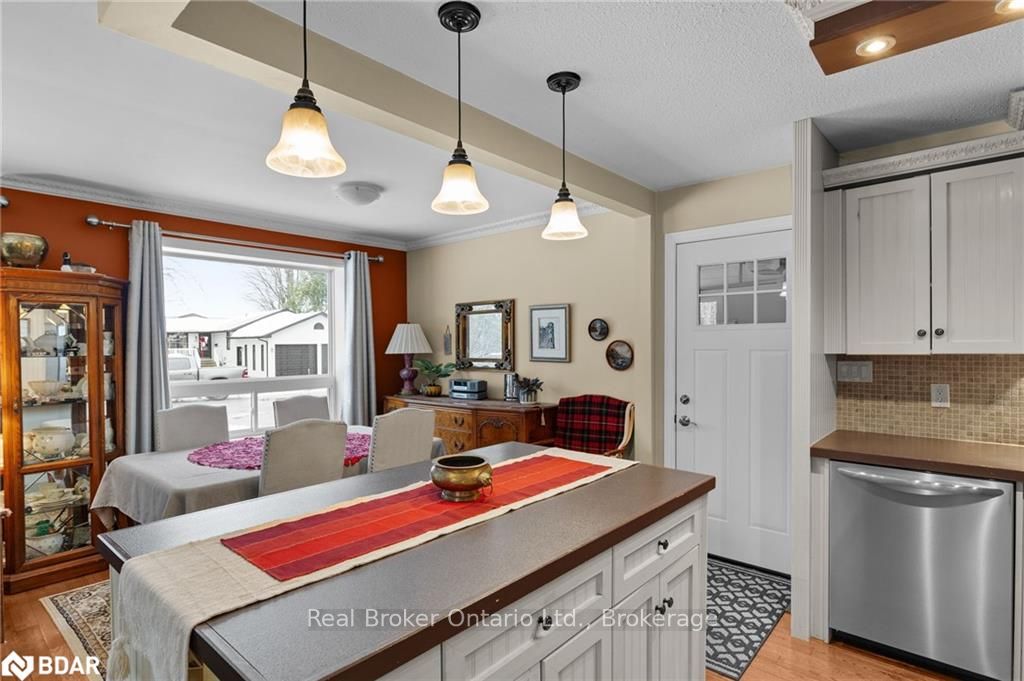 Photo 16 of 623 Moberley Avenue, Orillia — HOMEH