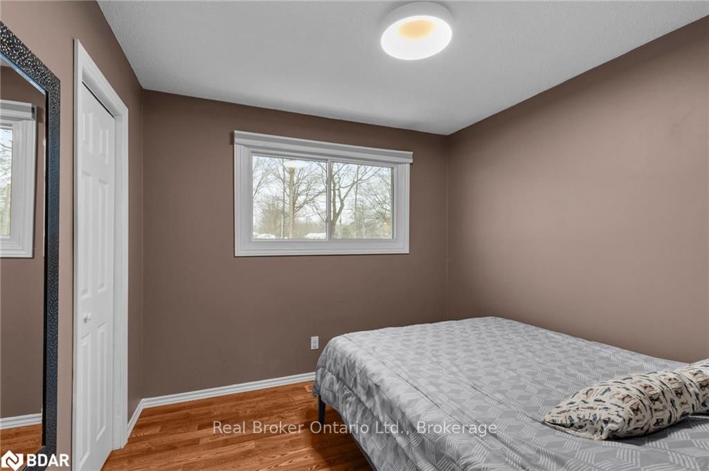 Photo 24 of 623 Moberley Avenue, Orillia — HOMEH