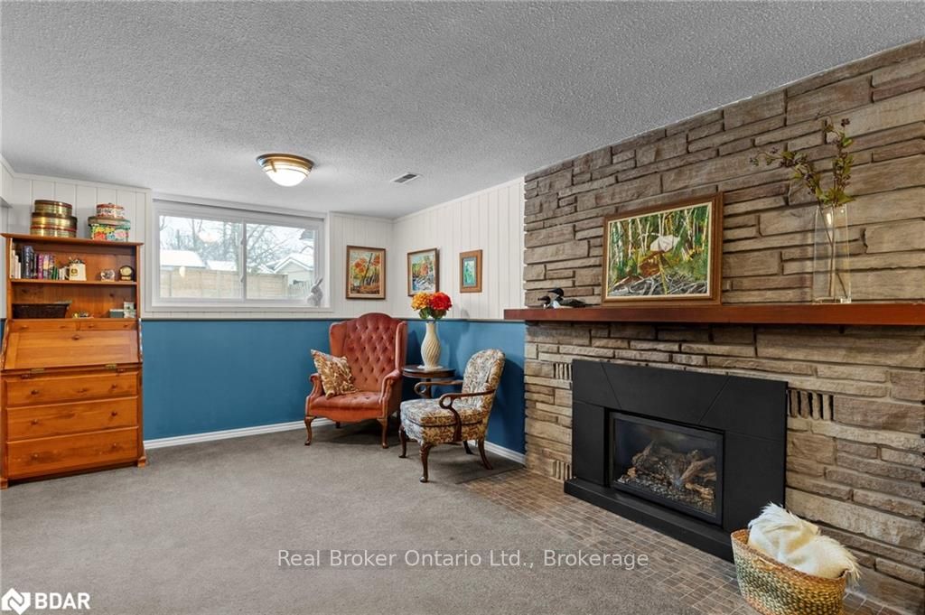 Photo 28 of 623 Moberley Avenue, Orillia — HOMEH
