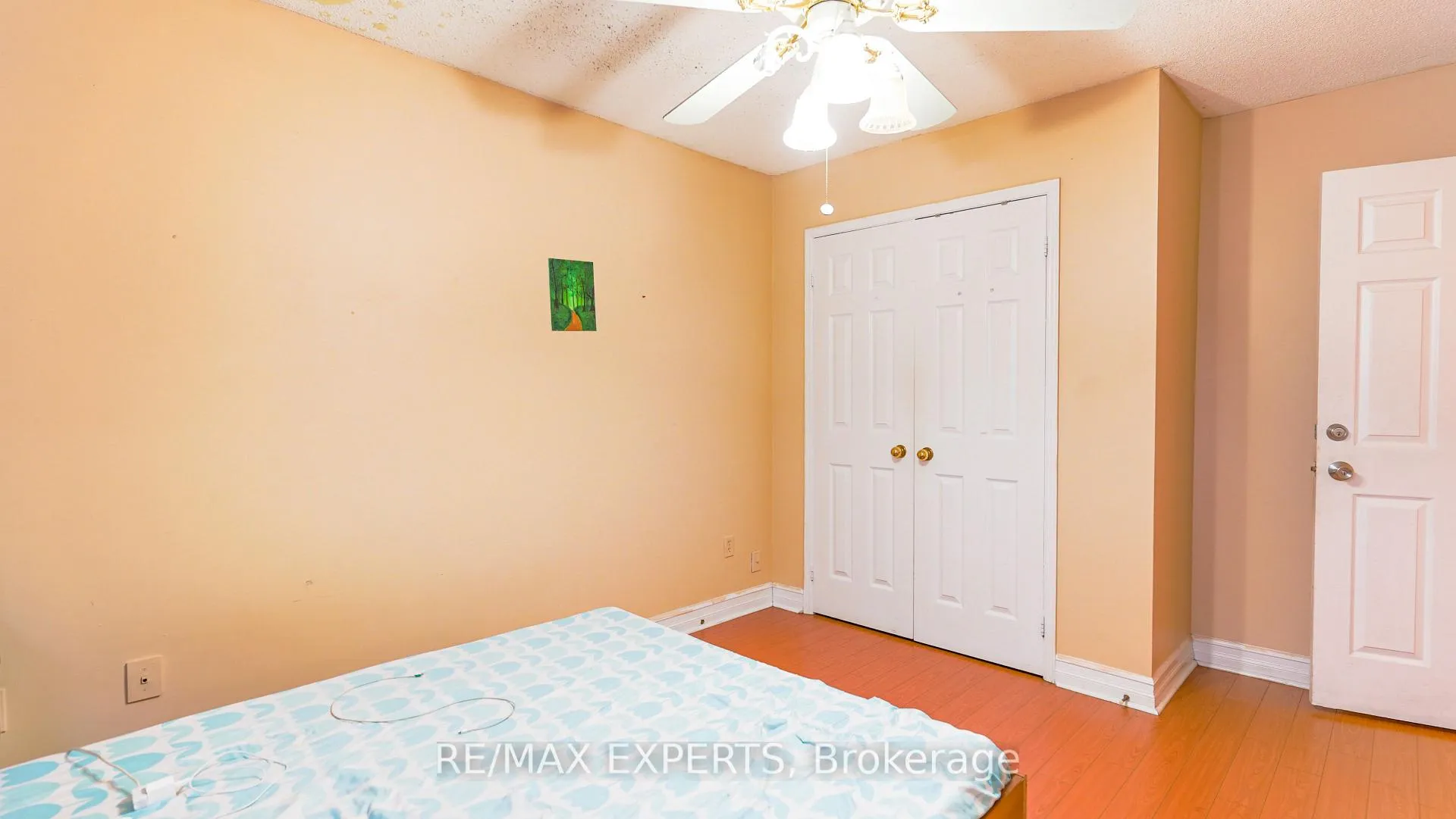 Photo 12 of 16 Duggan Drive, Brampton, Fletcher's West — HOMEH