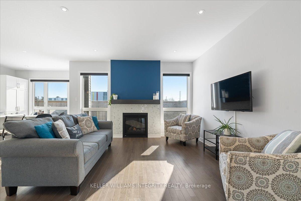 Photo 9 of 100 Crevasse Road, Ottawa, Mer Bleue/Bradley Estates/Anderson Park — HOMEH