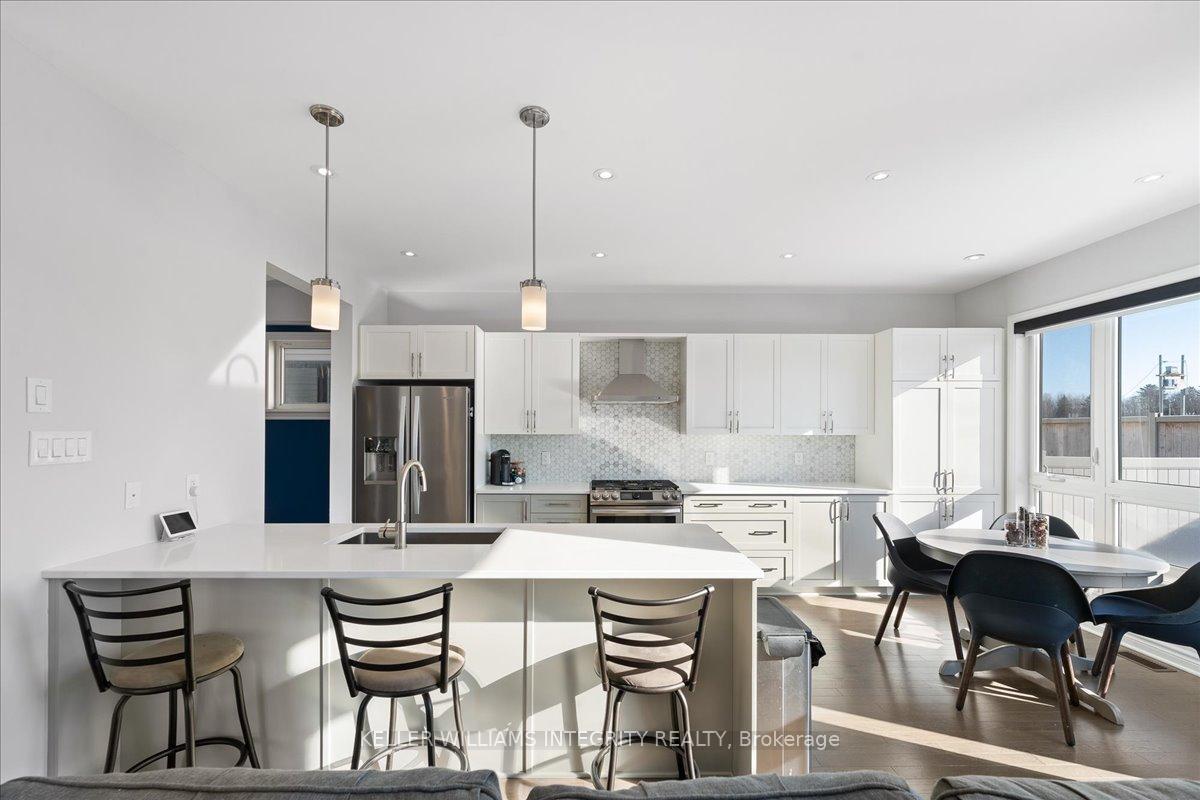 Photo 12 of 100 Crevasse Road, Ottawa, Mer Bleue/Bradley Estates/Anderson Park — HOMEH