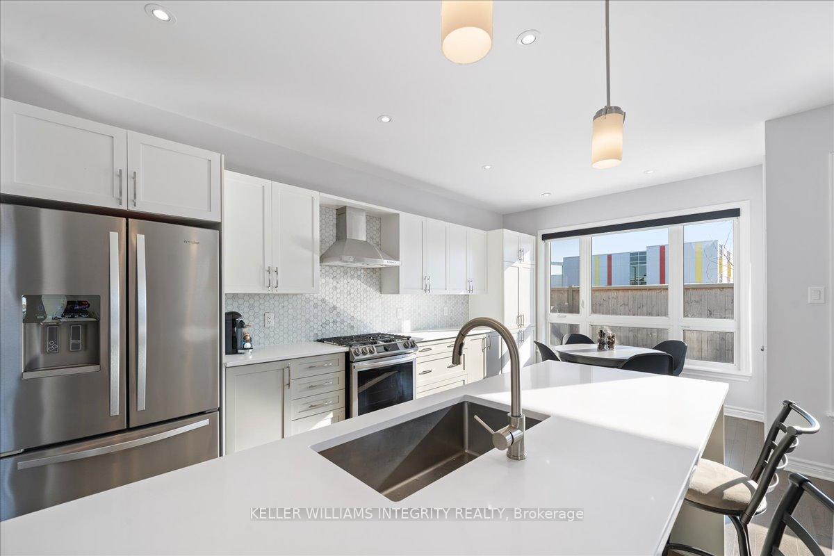 Photo 13 of 100 Crevasse Road, Ottawa, Mer Bleue/Bradley Estates/Anderson Park — HOMEH